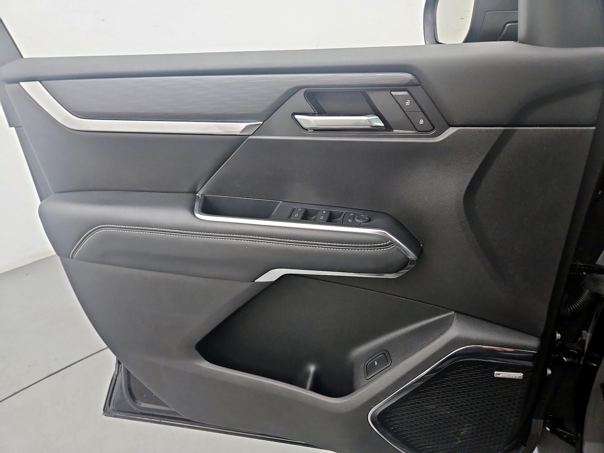 Thumbnail: 2025 GMC Acadia - 12