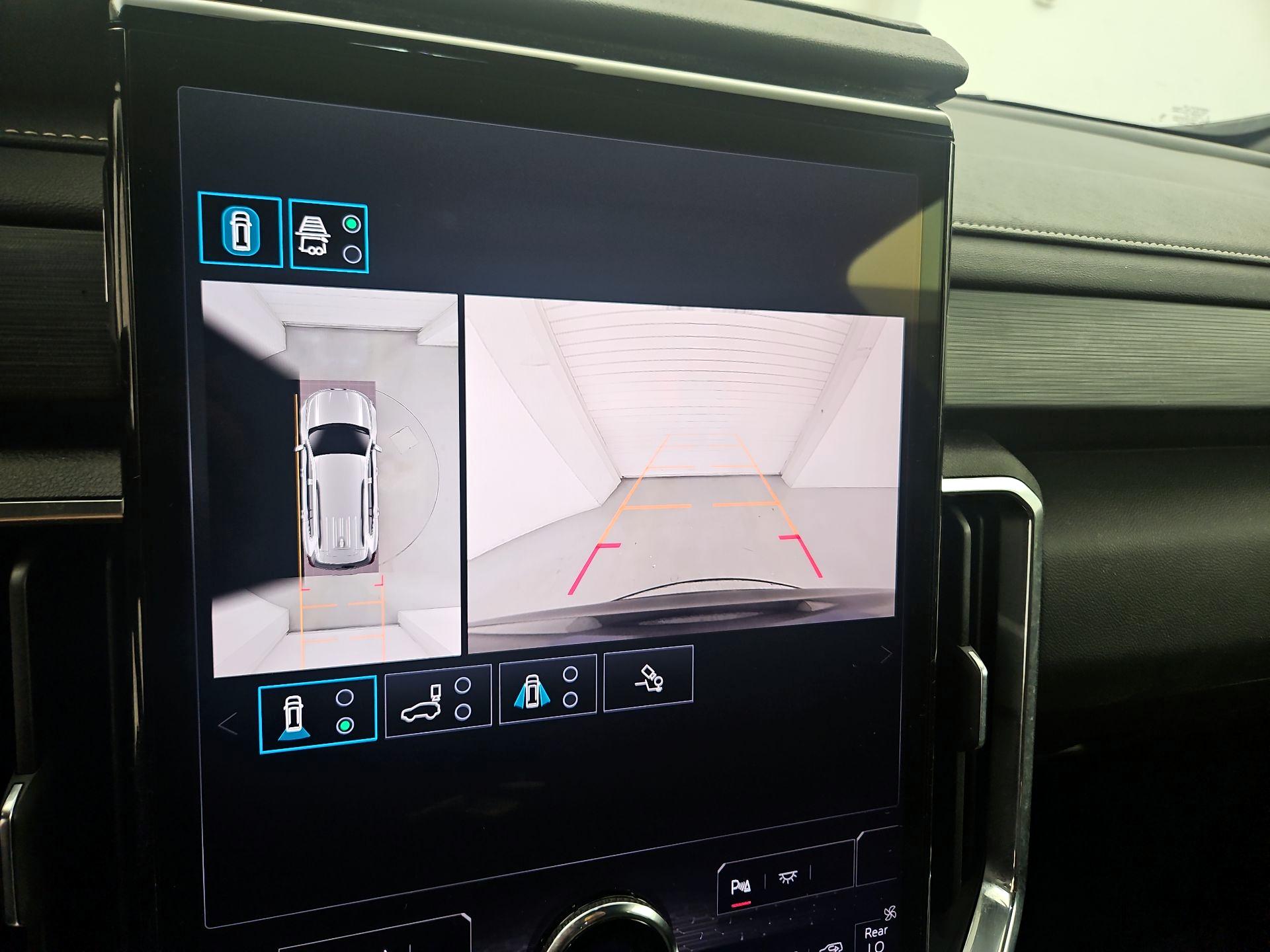 Thumbnail: 2025 GMC Acadia - 15