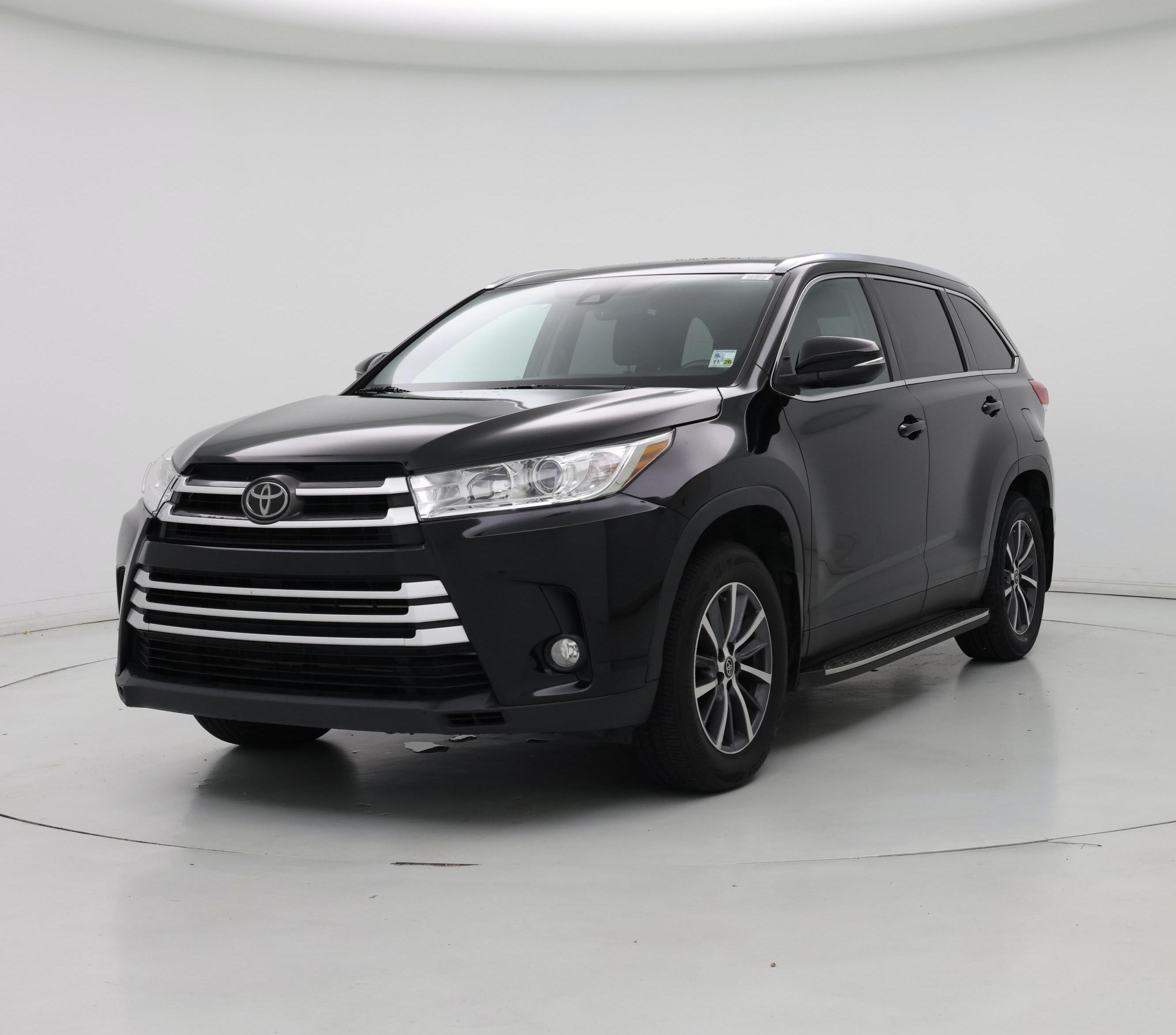 Thumbnail: 2019 Toyota Highlander - 4