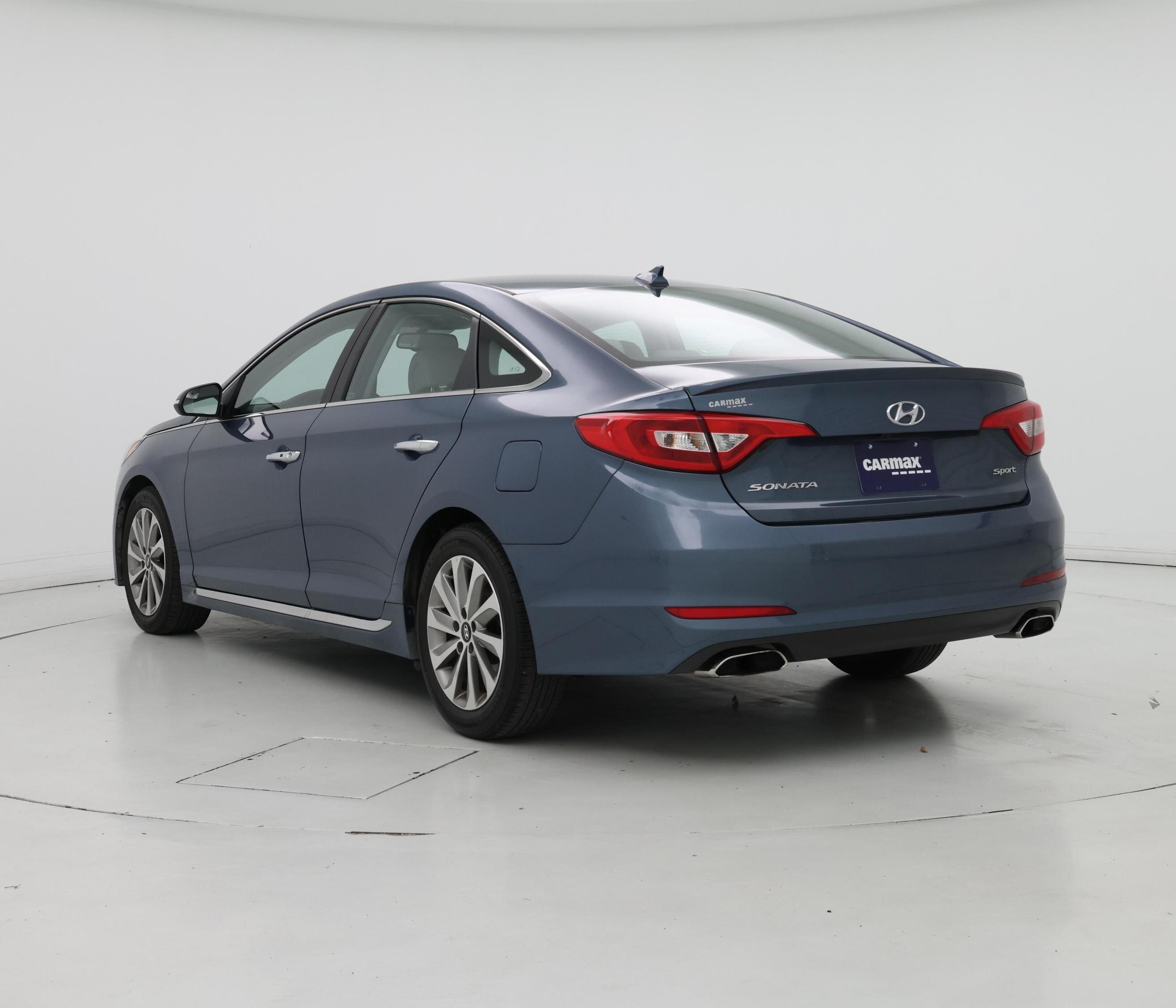 Thumbnail: 2017 Hyundai Sonata - 2