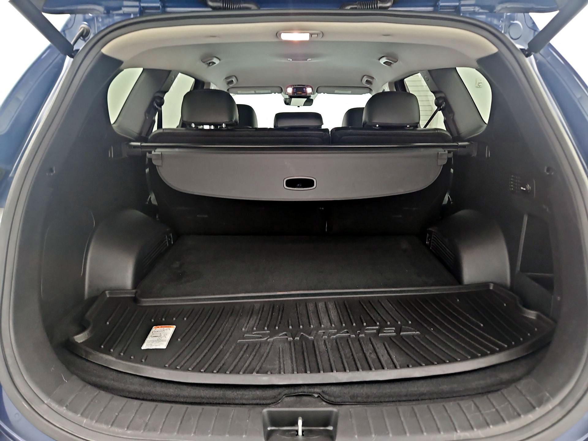 Thumbnail: 2023 Hyundai Santa Fe - 20