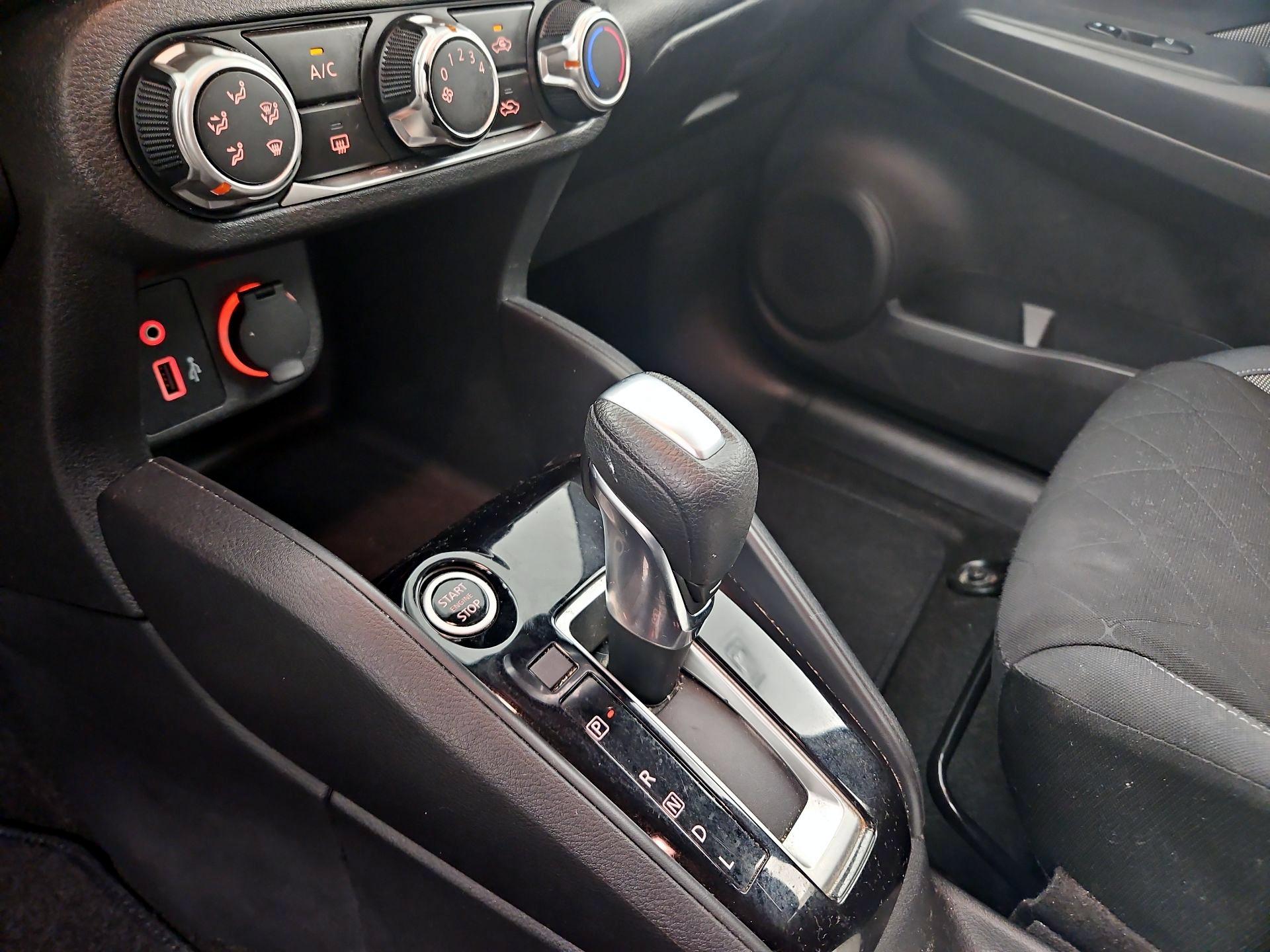 Thumbnail: 2020 Nissan Kicks - 15