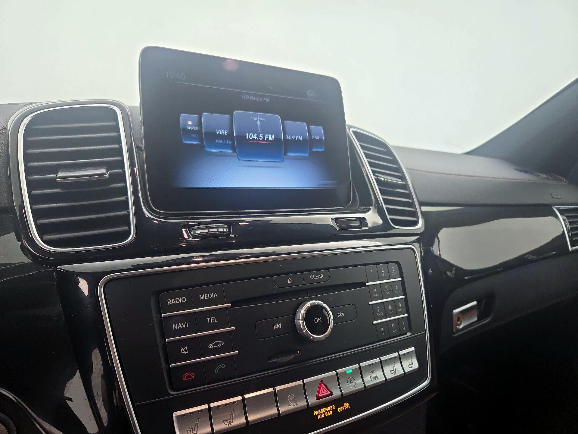 Thumbnail: 2019 Mercedes-Benz GLE - 16