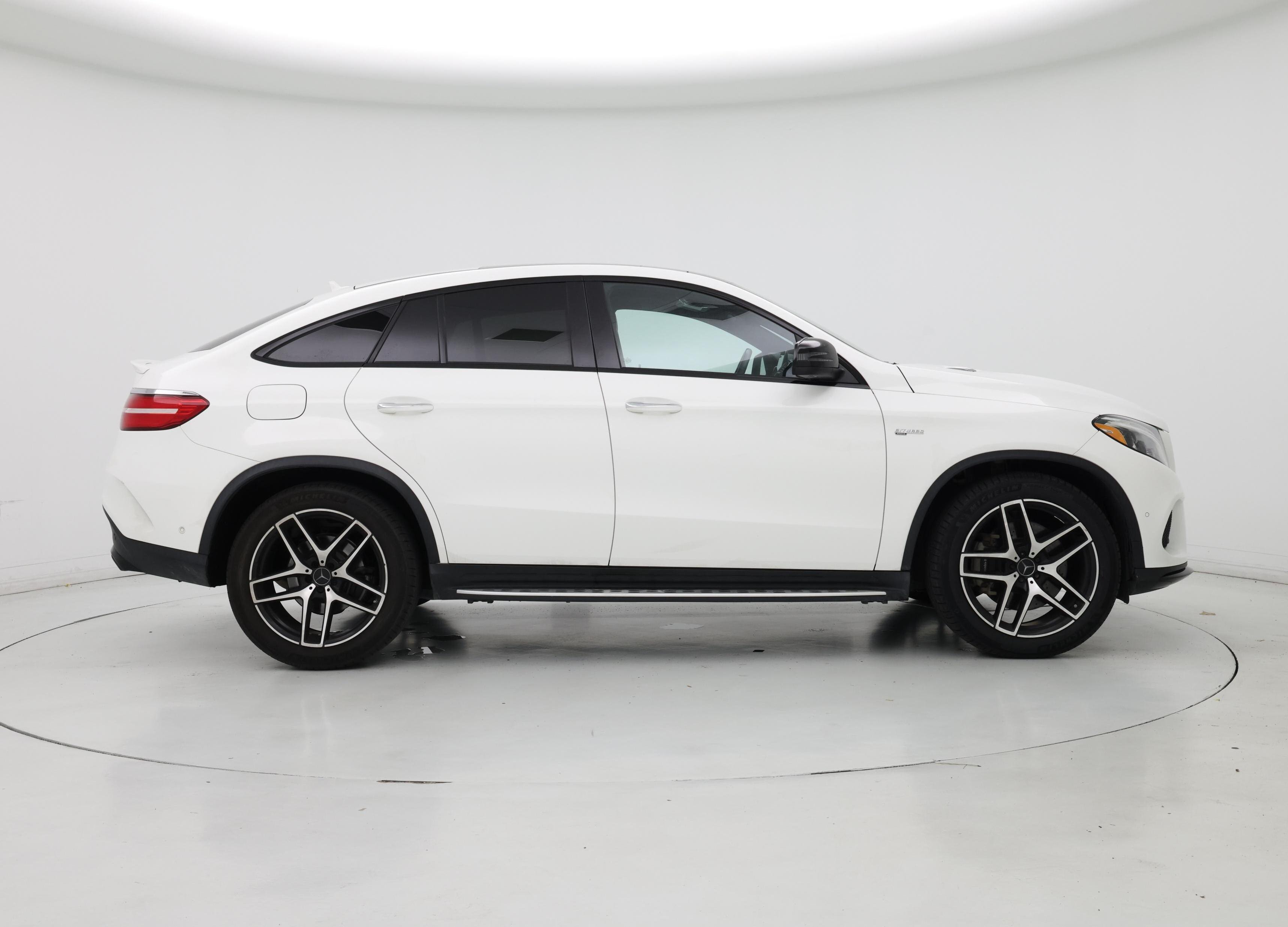 Thumbnail: 2019 Mercedes-Benz GLE - 7