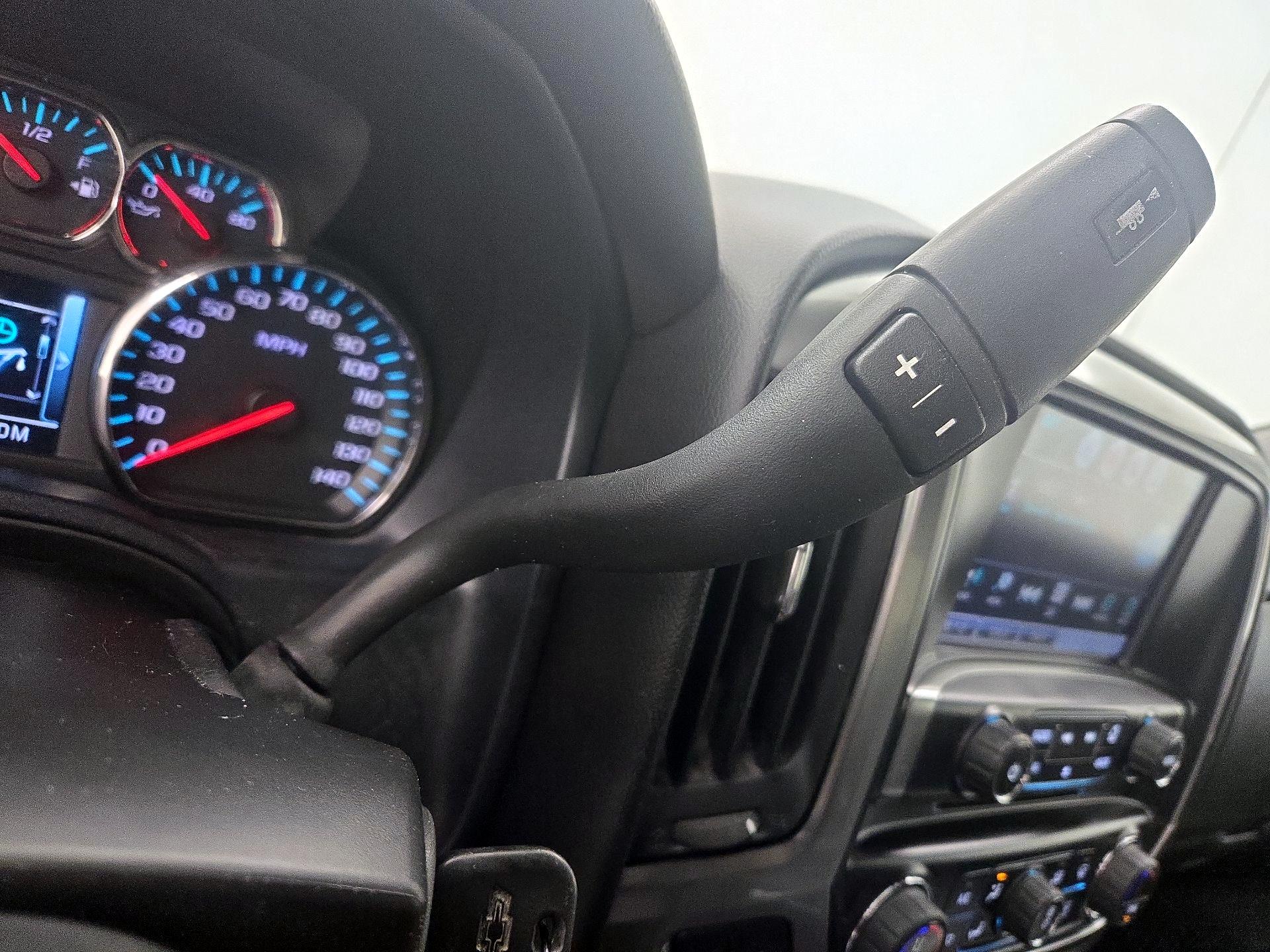 Thumbnail: 2016 Chevrolet Silverado 1500 - 17