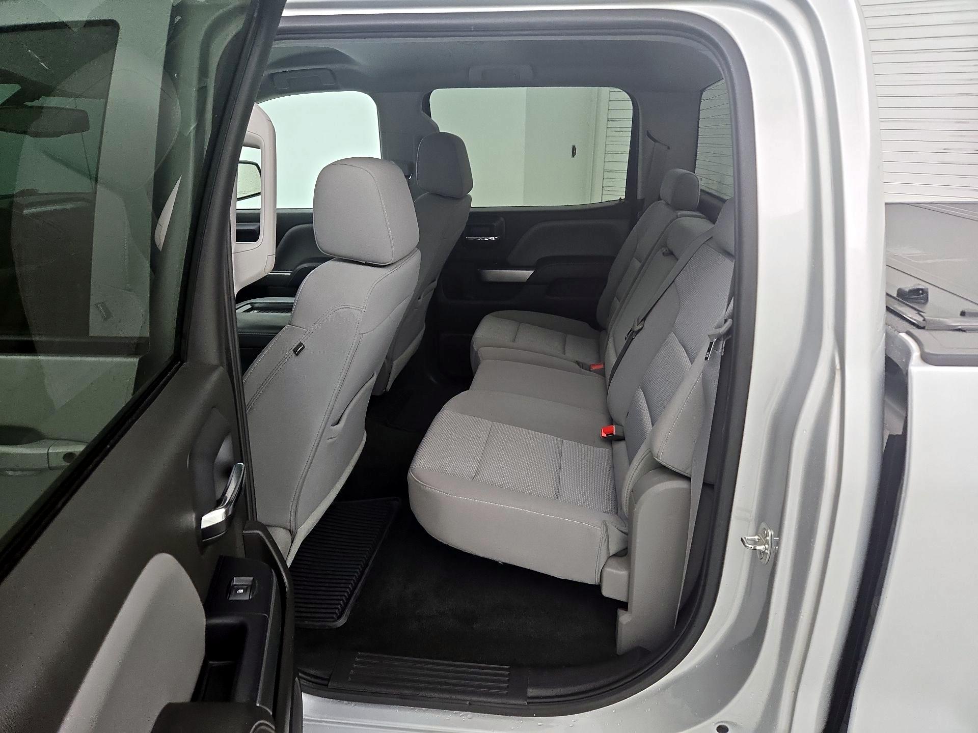 Thumbnail: 2016 Chevrolet Silverado 1500 - 19