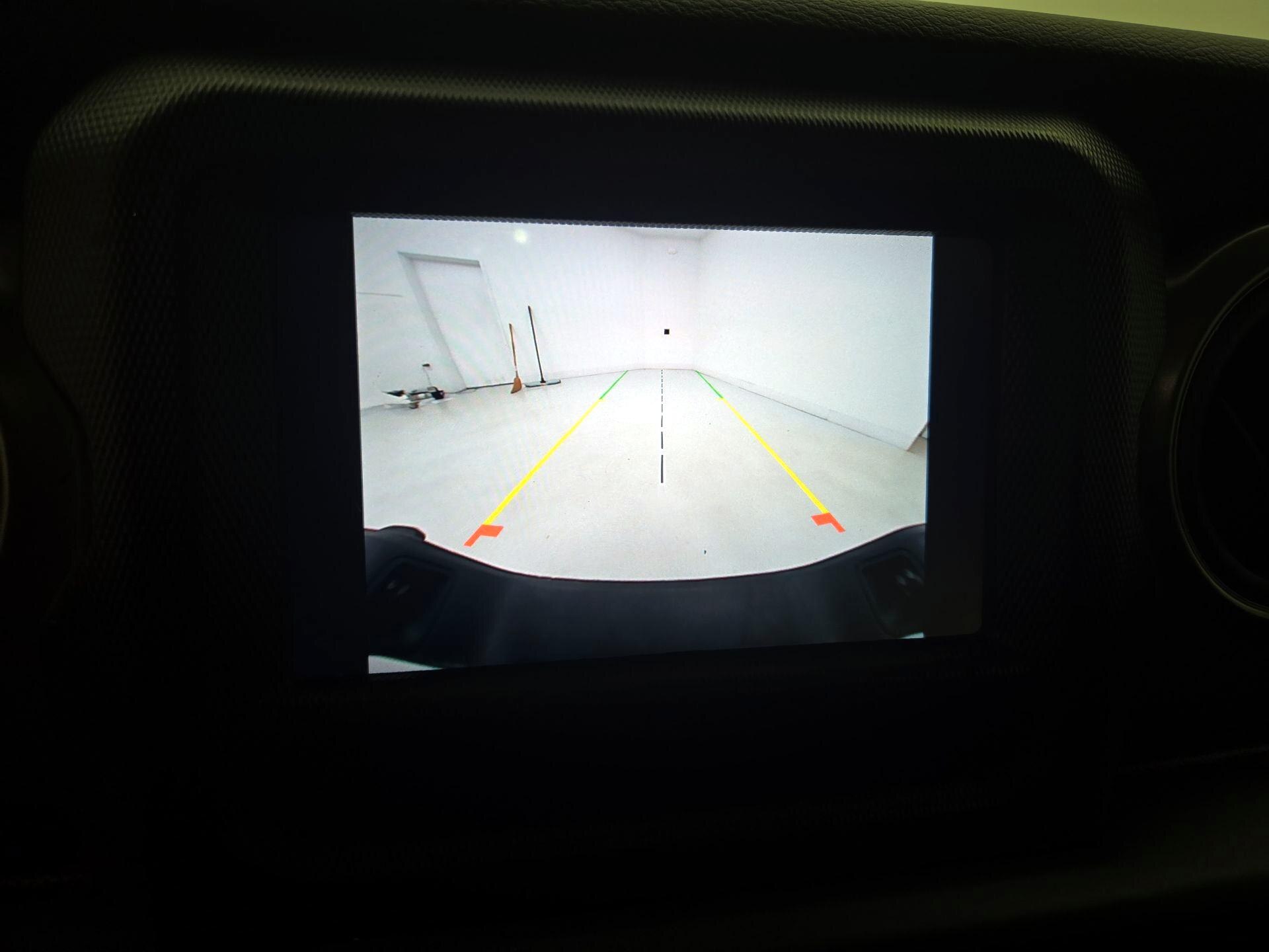 Thumbnail: 2023 Jeep Gladiator - 14