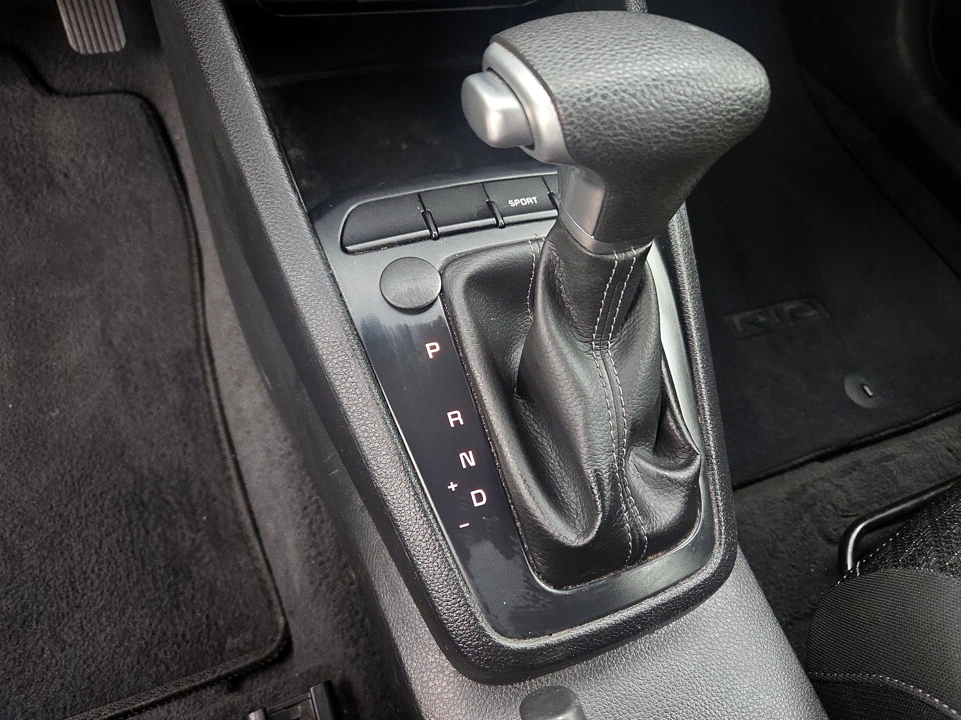 Thumbnail: 2023 Kia Rio - 17