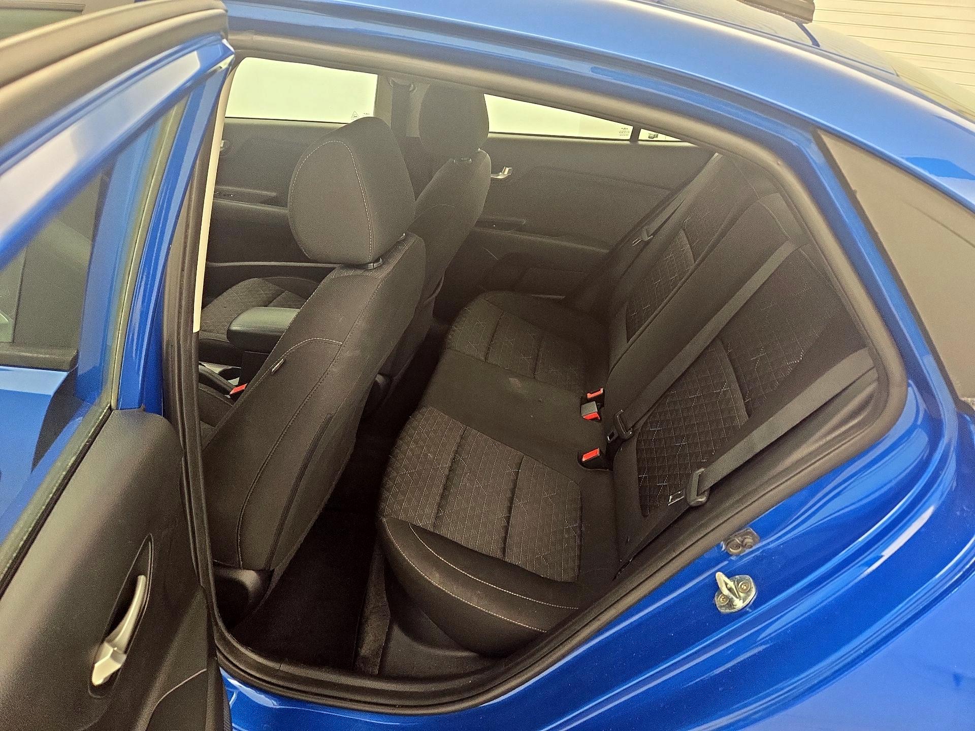 Thumbnail: 2023 Kia Rio - 18