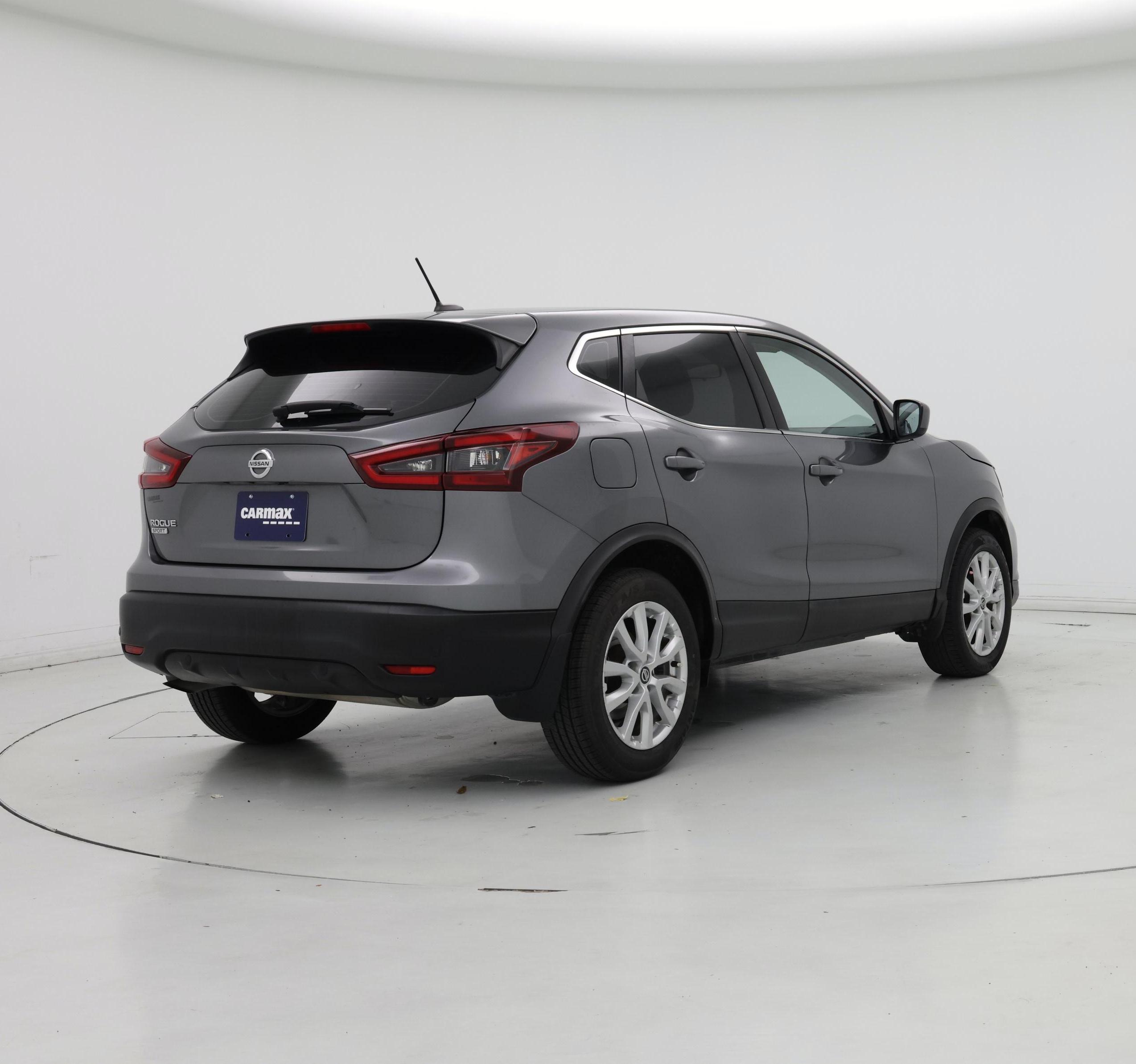 Thumbnail: 2020 Nissan Rogue Sport - 8