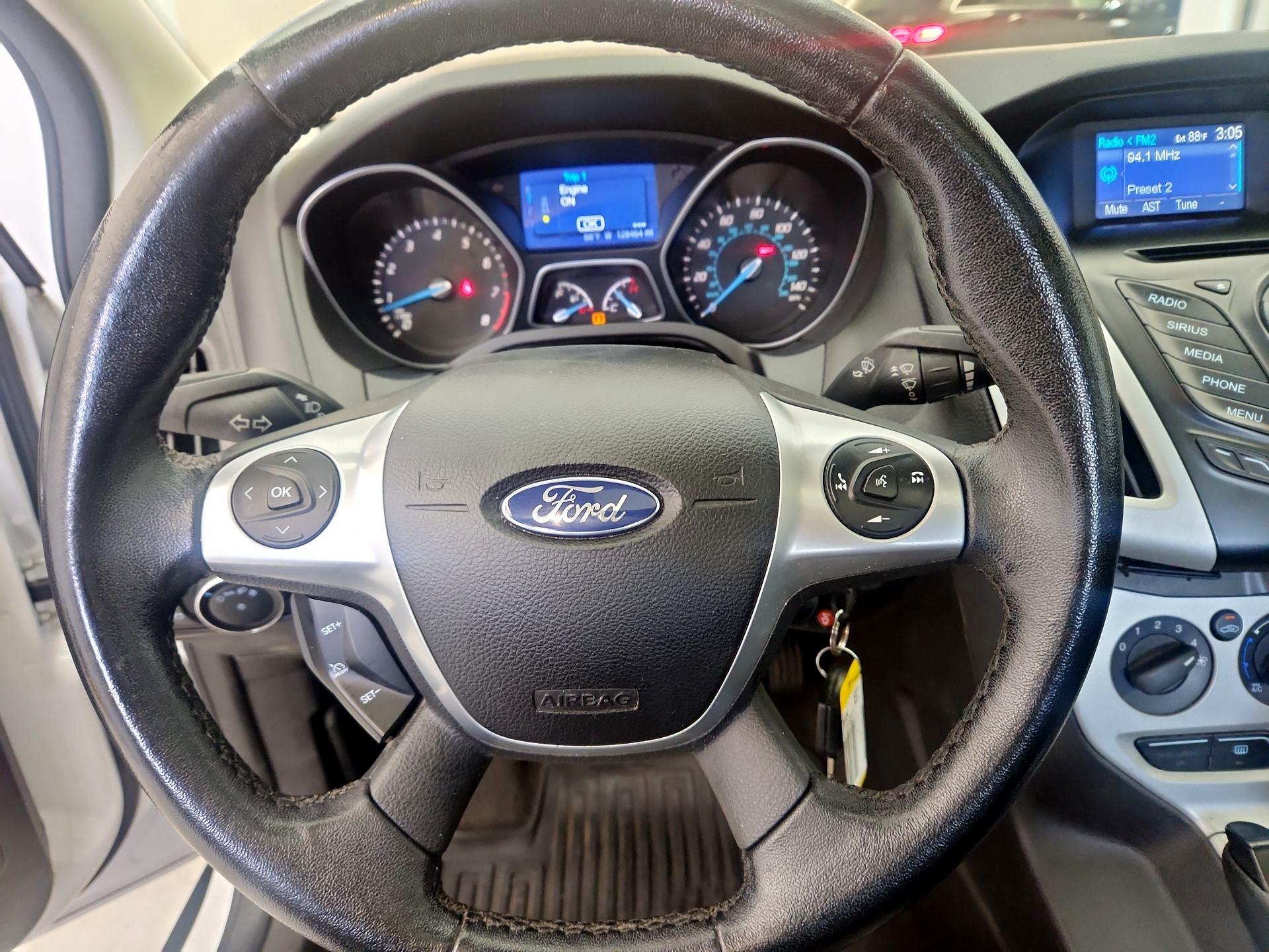 Thumbnail: 2014 Ford Focus - 10