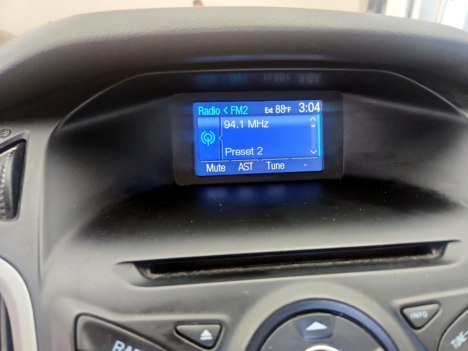 Thumbnail: 2014 Ford Focus - 14