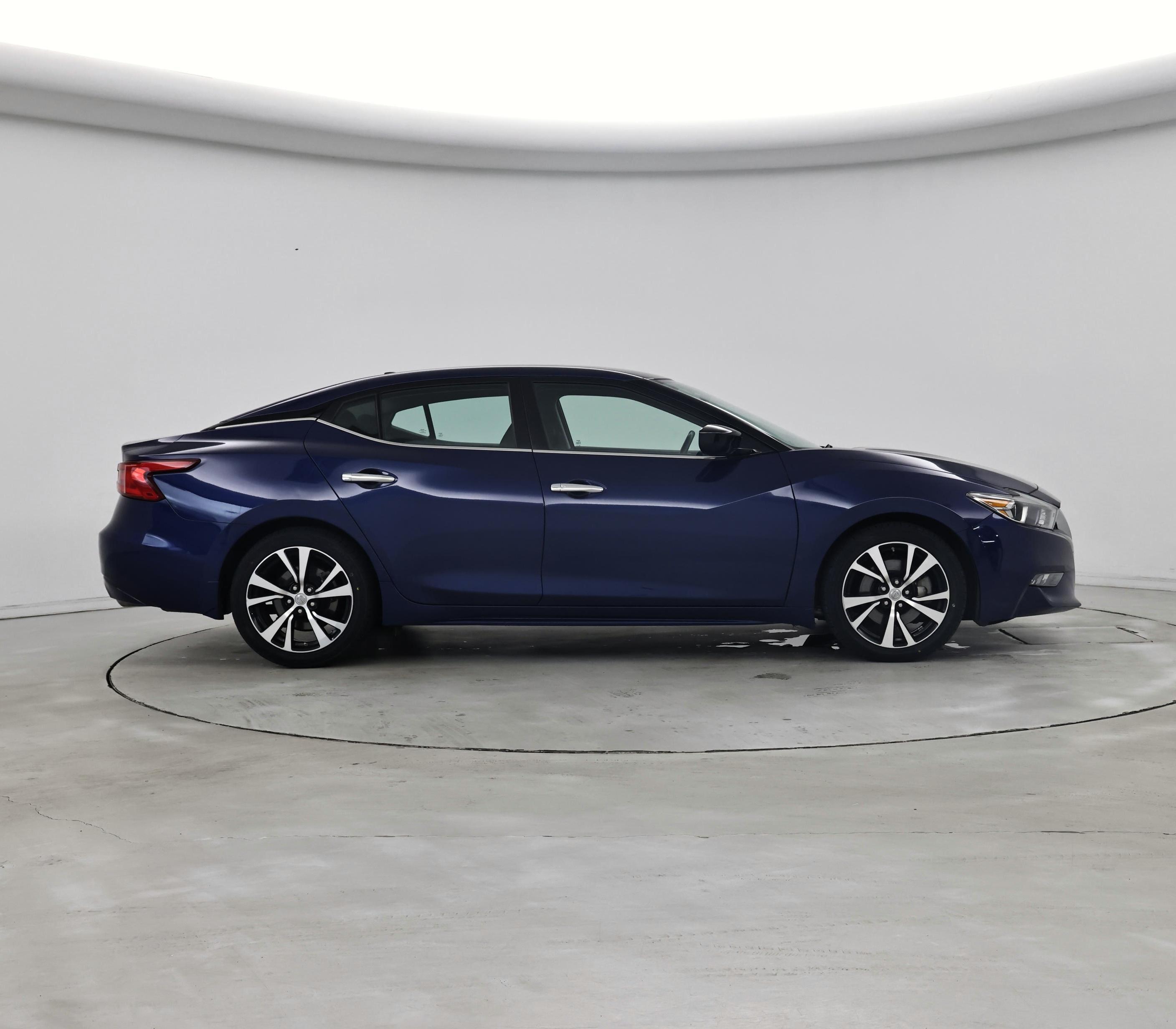 Thumbnail: 2017 Nissan Maxima - 7
