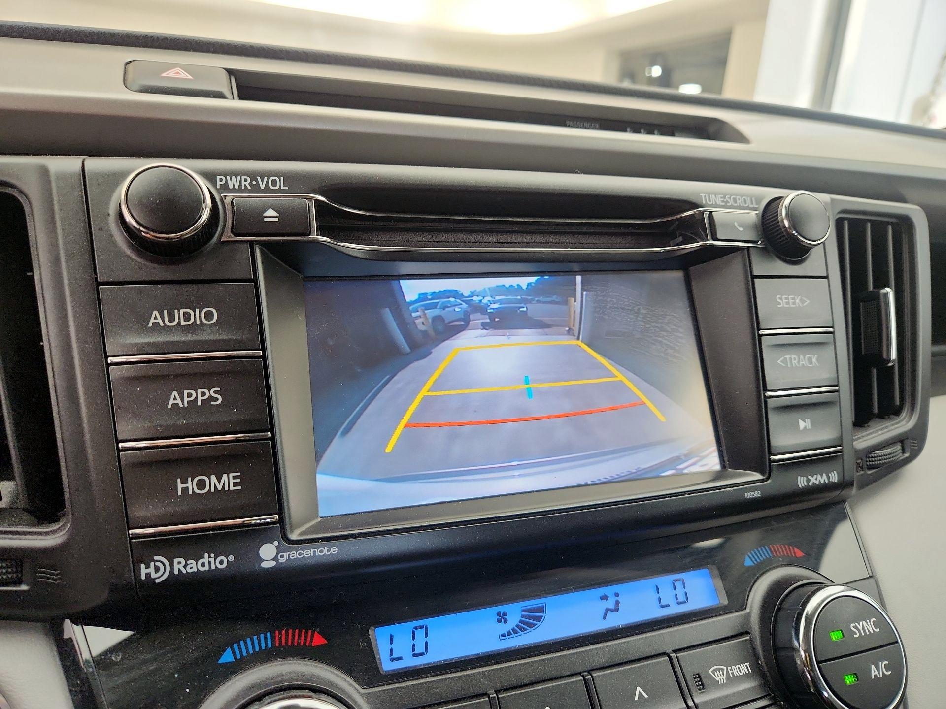 Thumbnail: 2018 Toyota RAV4 - 14