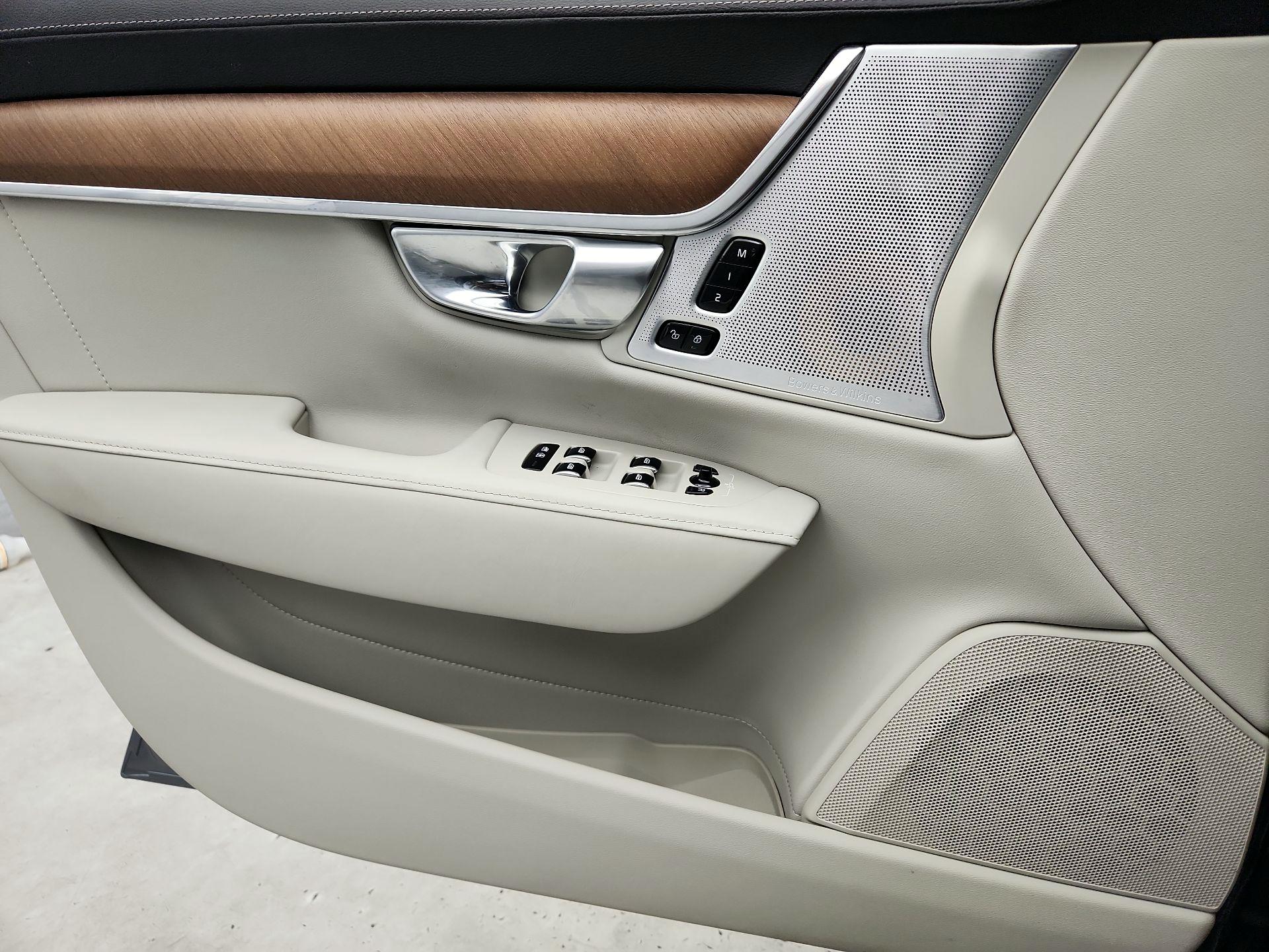 Thumbnail: 2020 Volvo S90 - 12