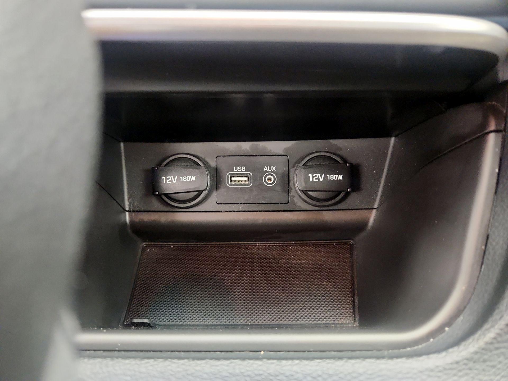Thumbnail: 2017 Hyundai Sonata - 18