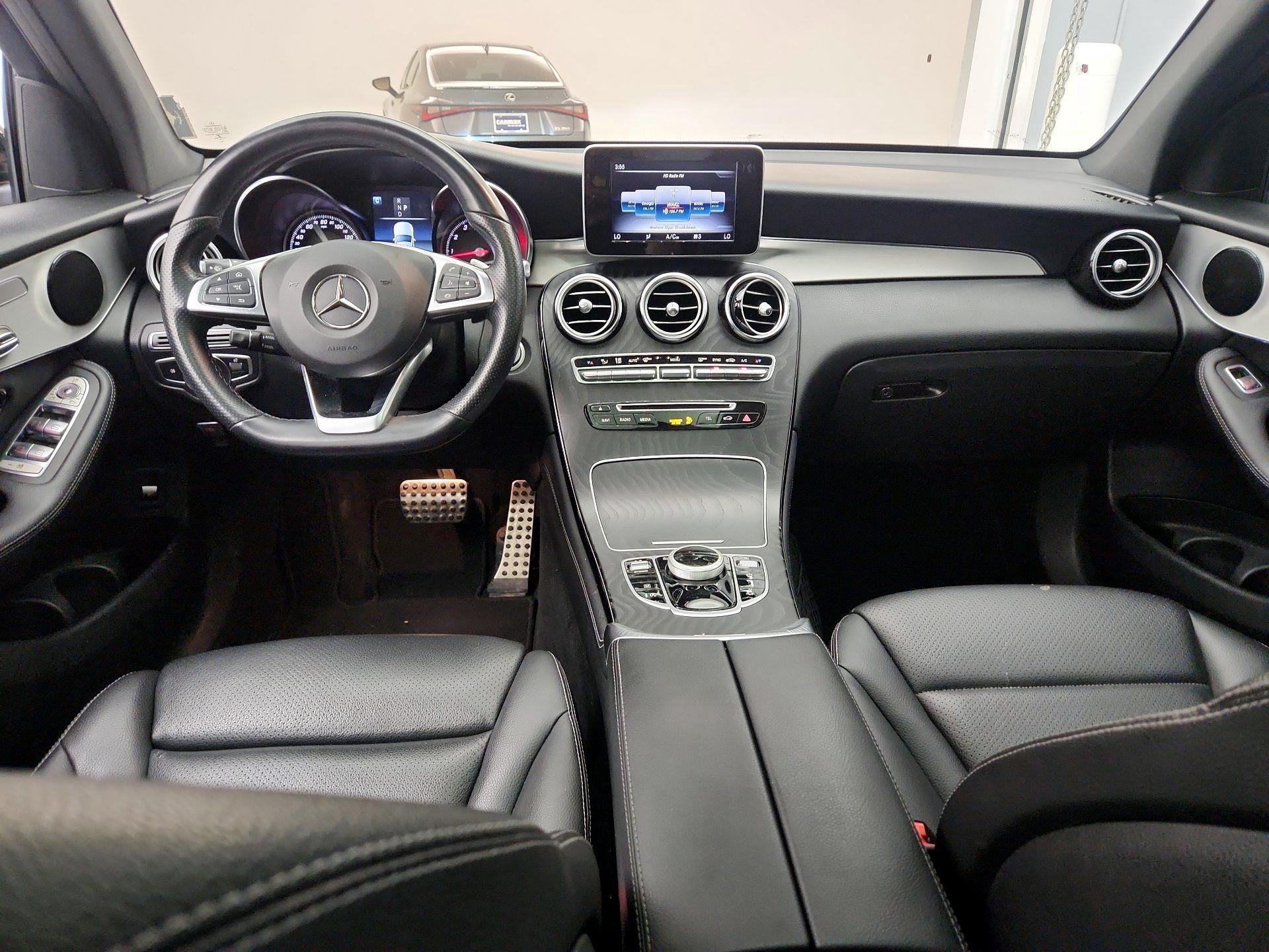 Thumbnail: 2019 Mercedes-Benz GLC - 9