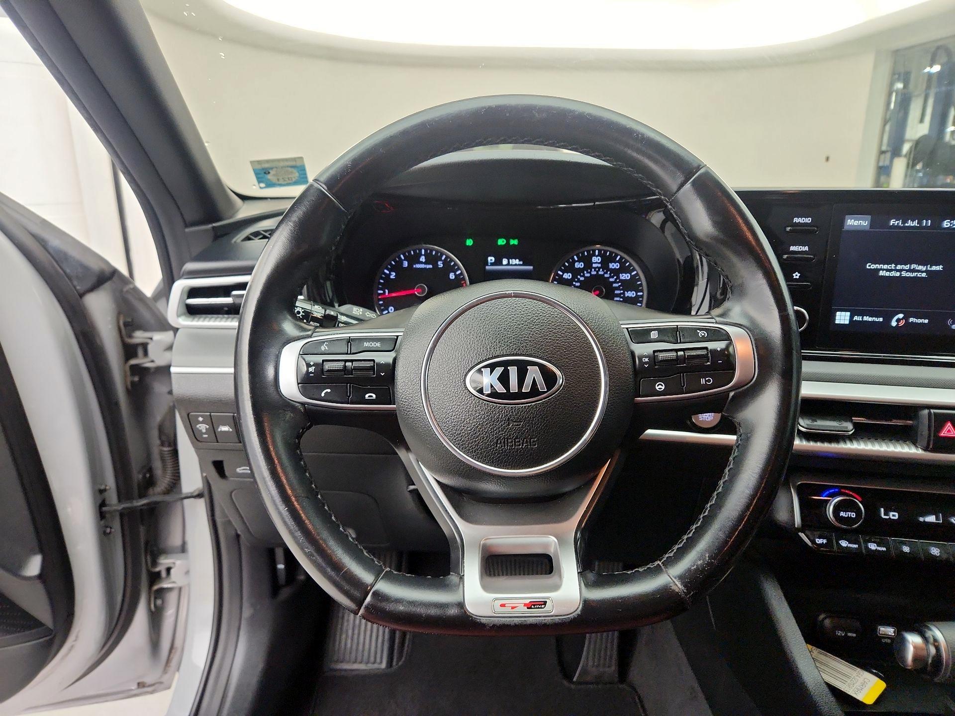 Thumbnail: 2021 Kia K5 - 10