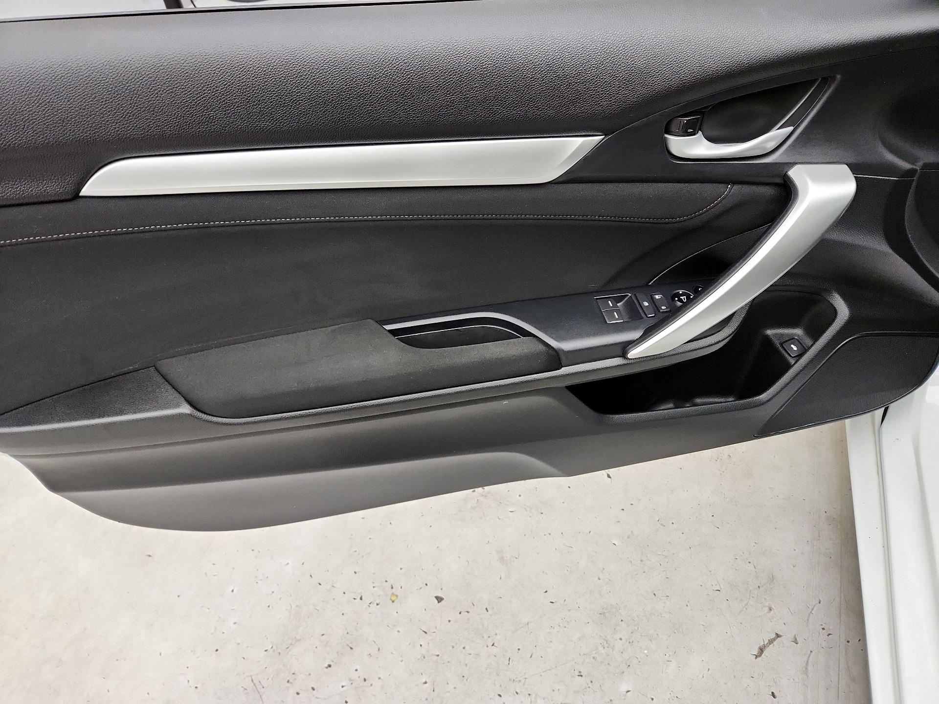 Thumbnail: 2020 Honda Civic - 12