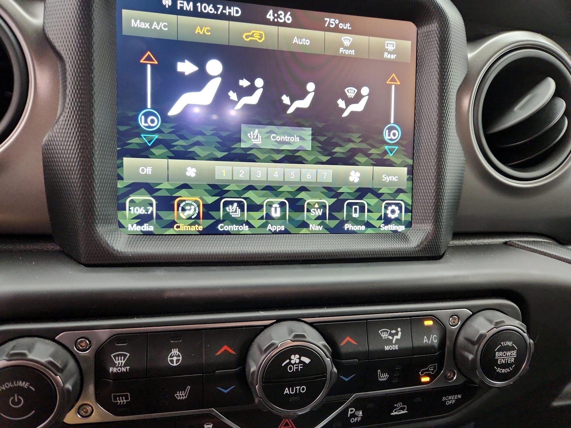 Thumbnail: 2021 Jeep Wrangler - 17