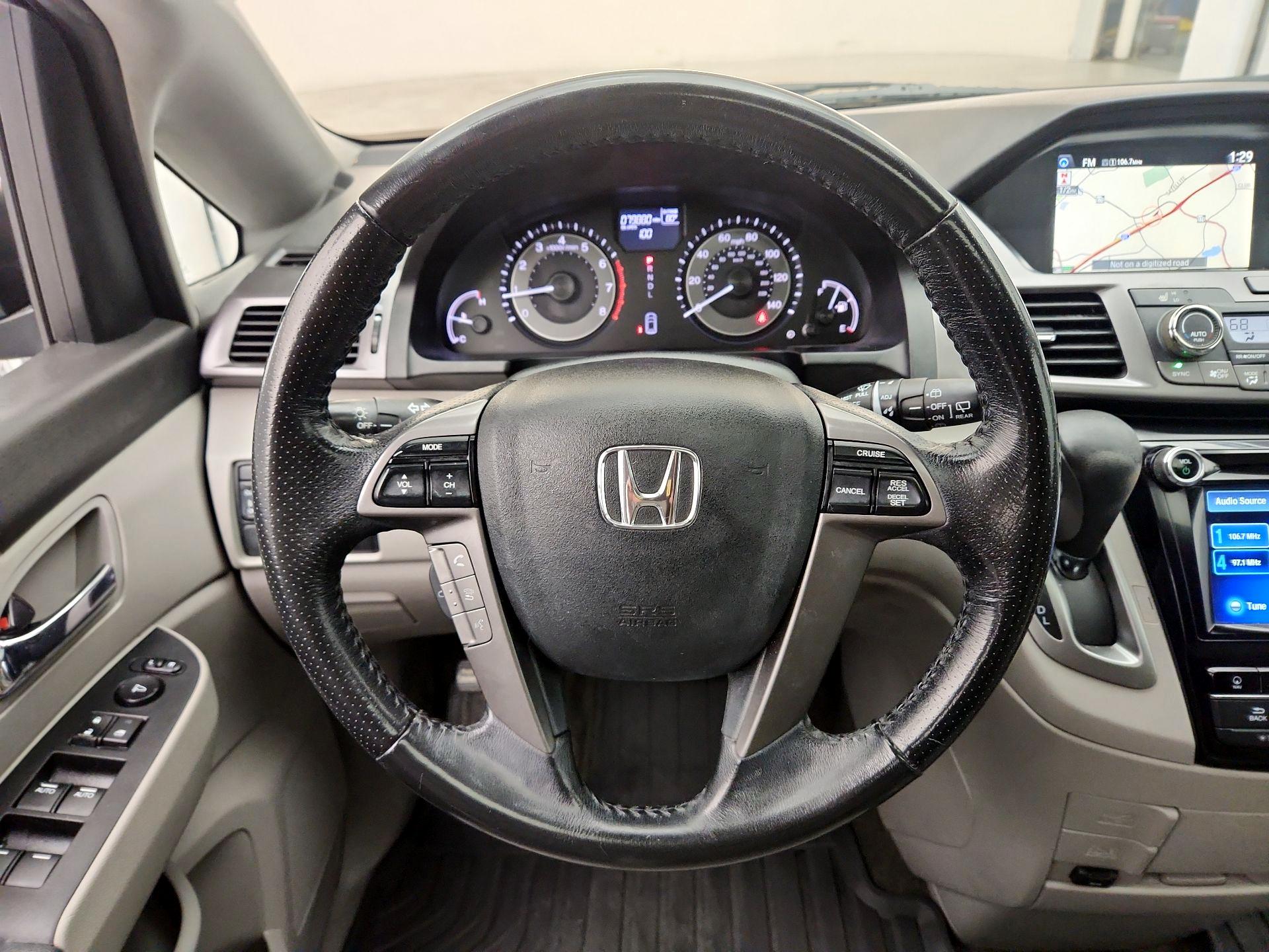 Thumbnail: 2014 Honda Odyssey - 10