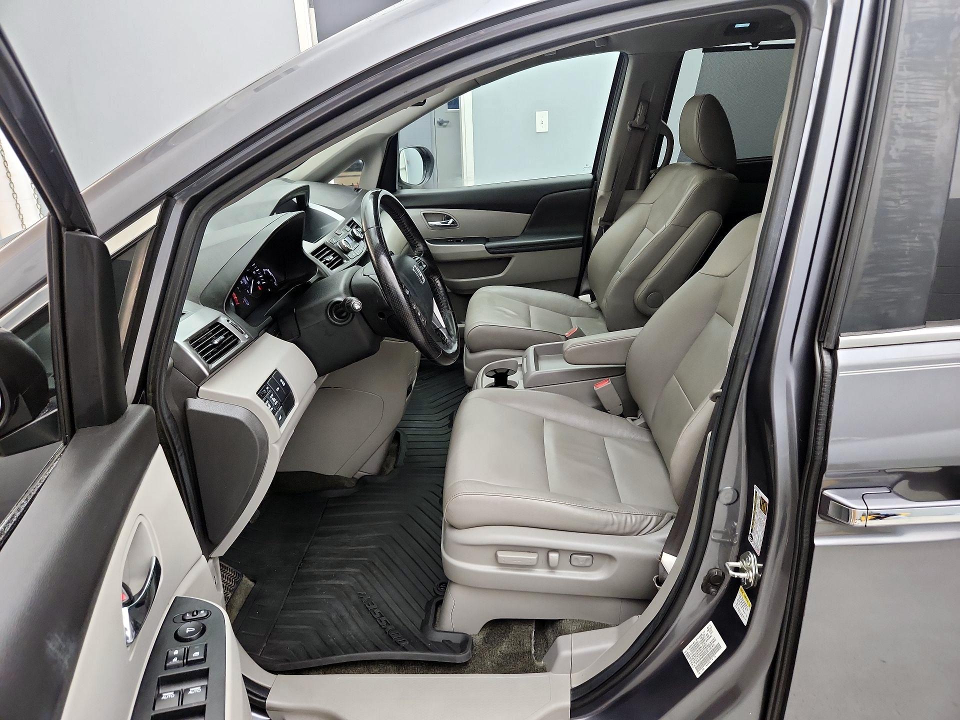 Thumbnail: 2014 Honda Odyssey - 11