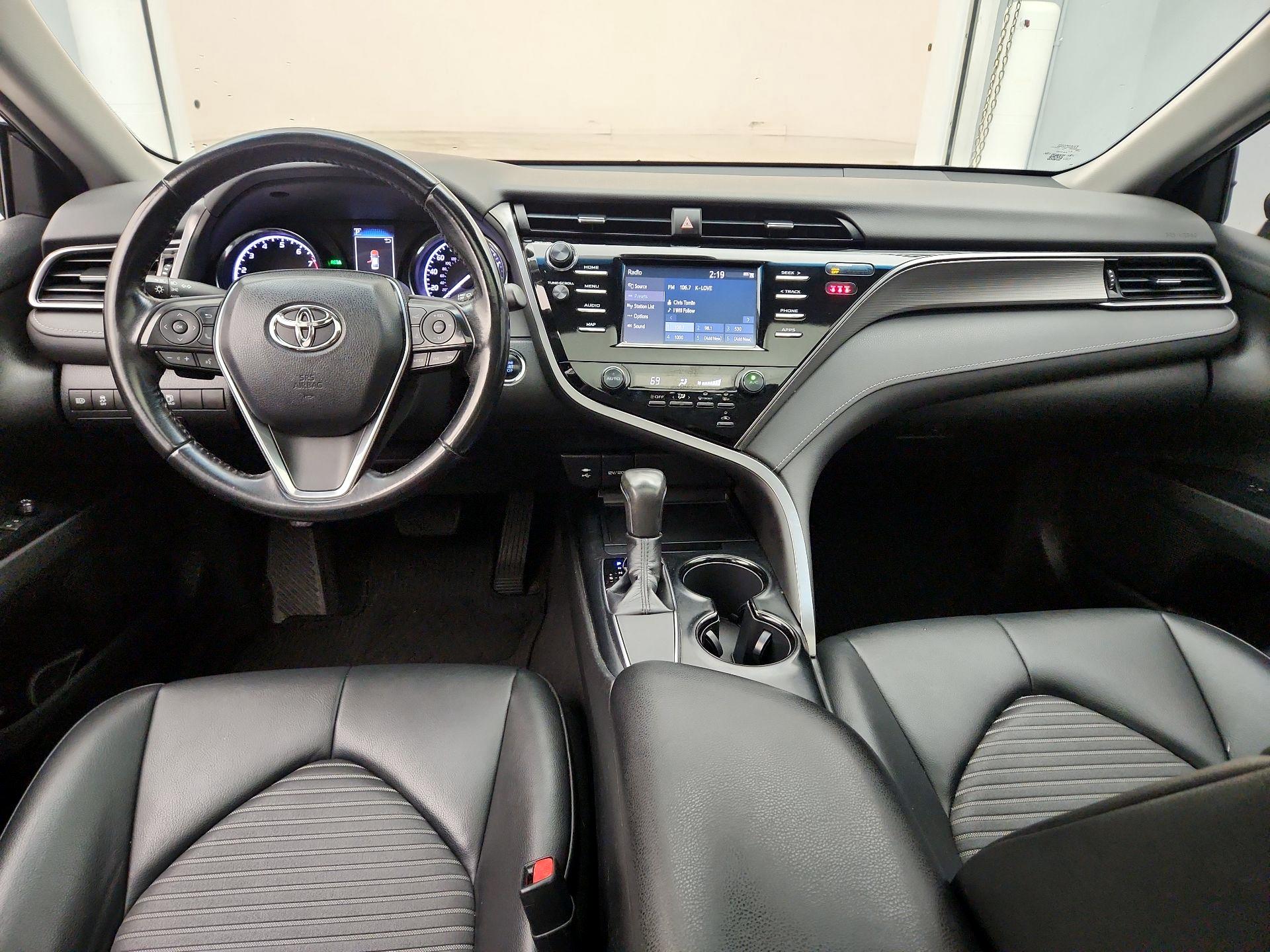 Thumbnail: 2019 Toyota Camry - 9