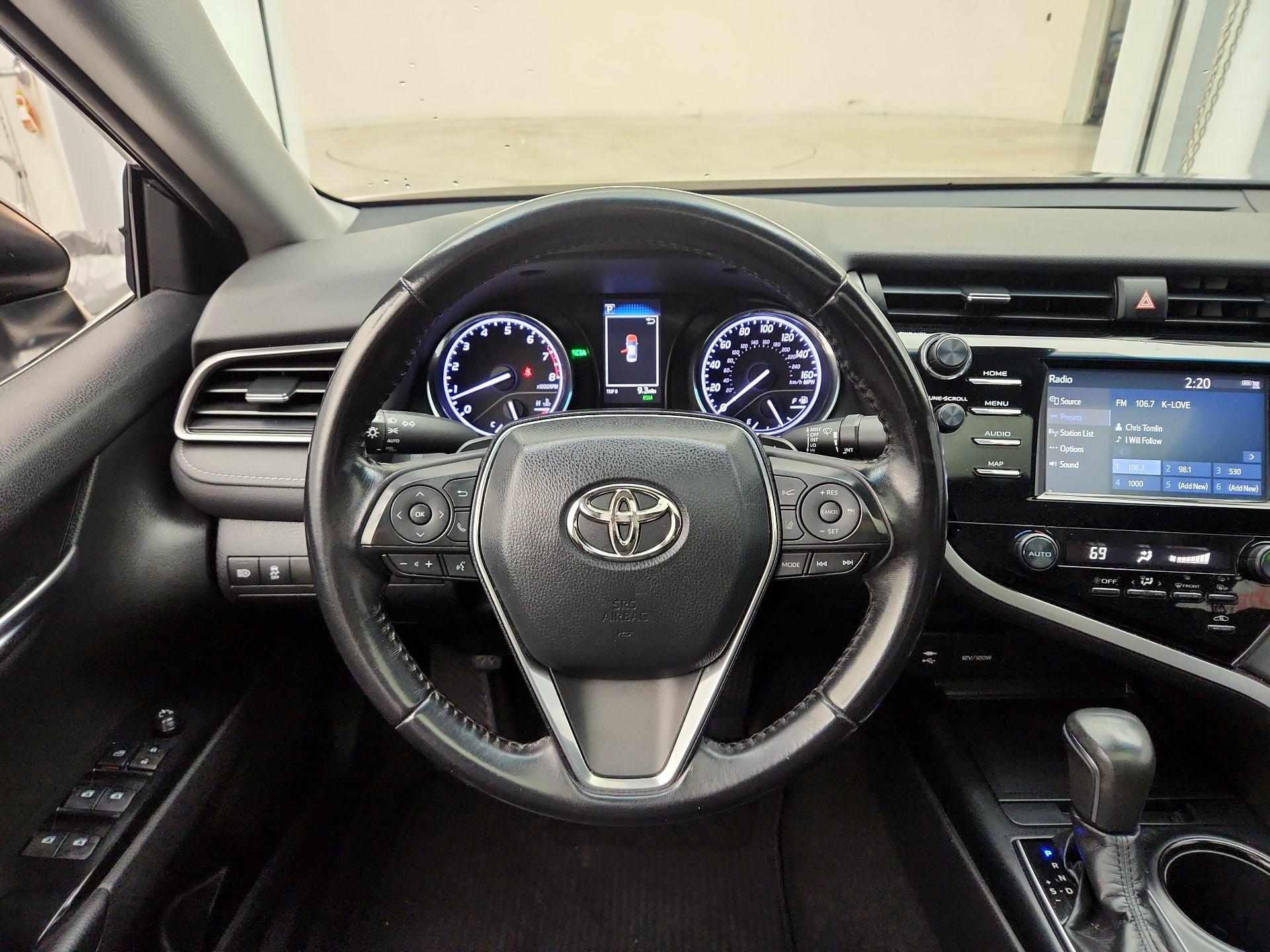 Thumbnail: 2019 Toyota Camry - 10