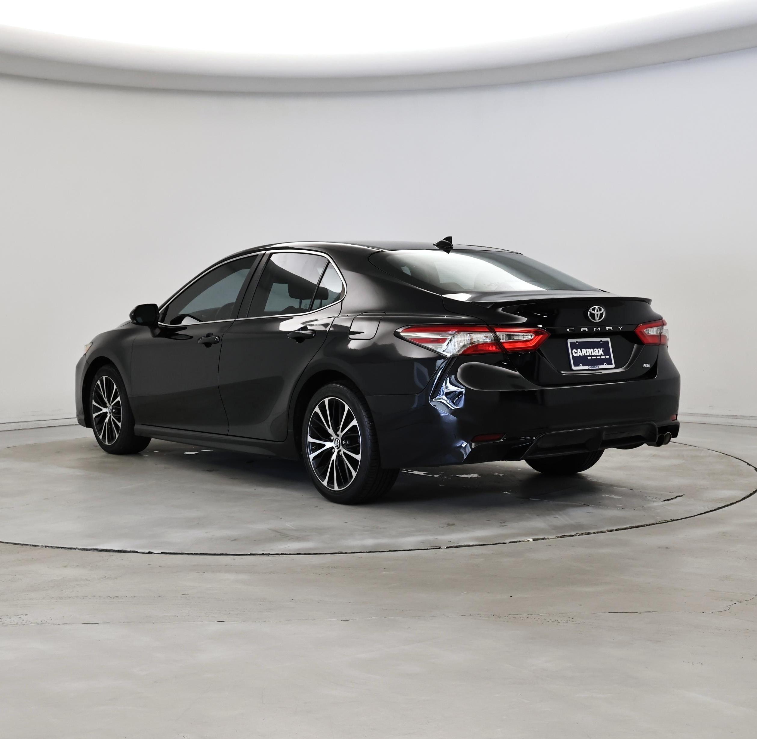 Thumbnail: 2019 Toyota Camry - 2