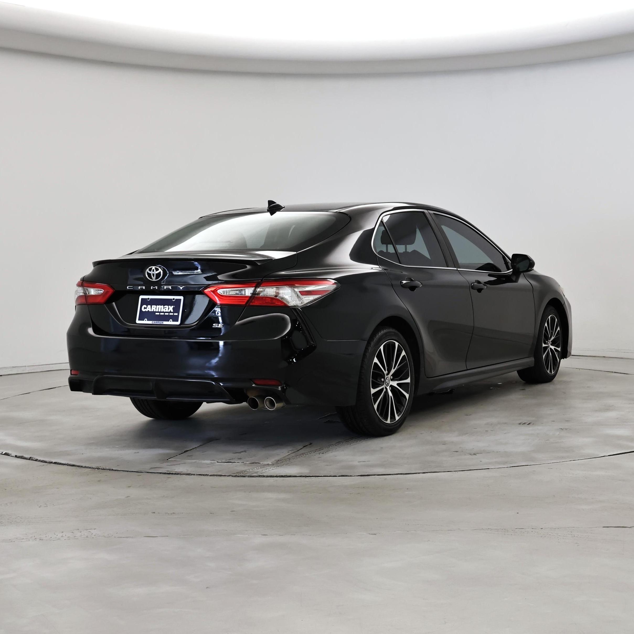 Thumbnail: 2019 Toyota Camry - 8