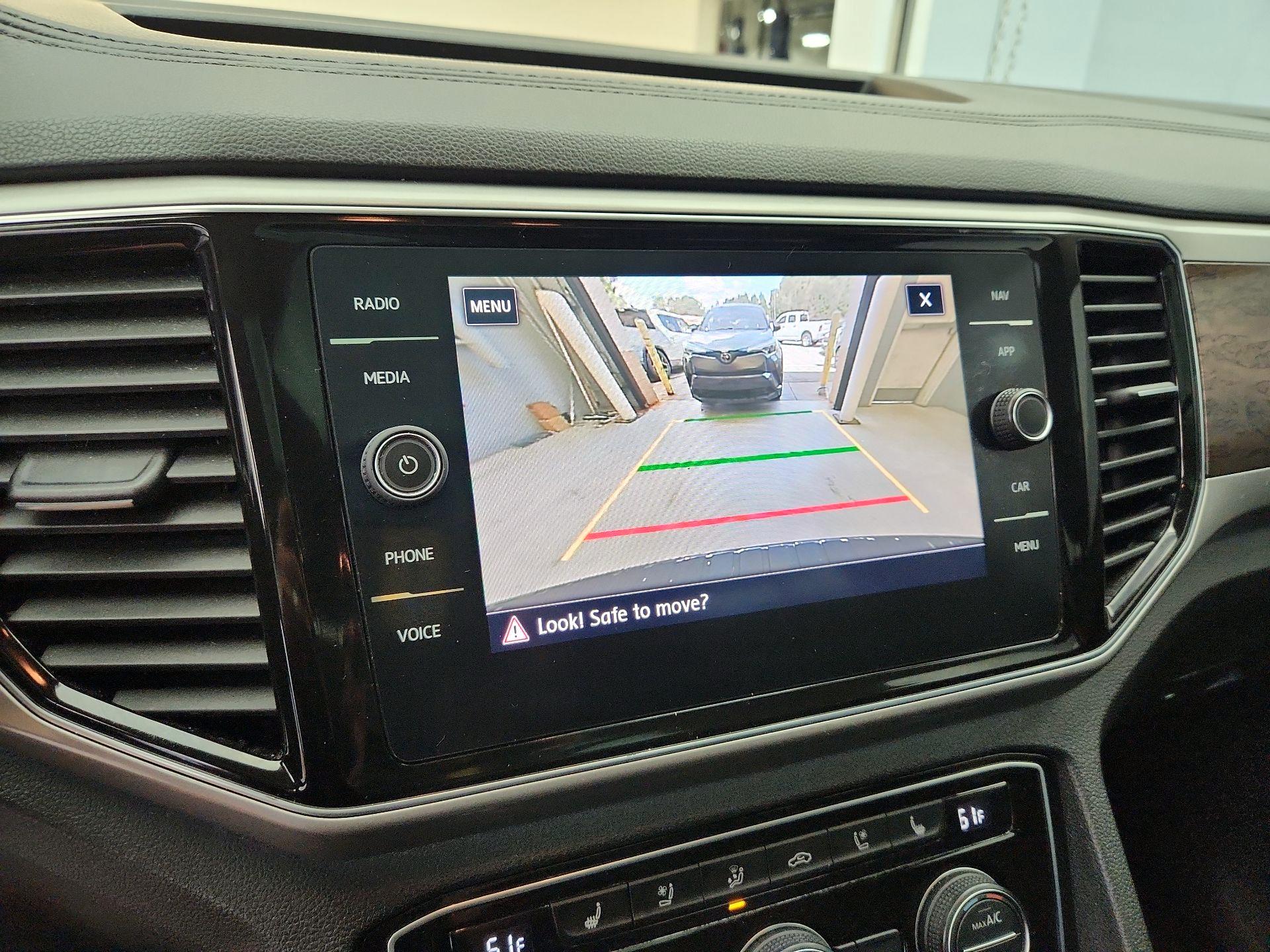 Thumbnail: 2019 Volkswagen Atlas - 14