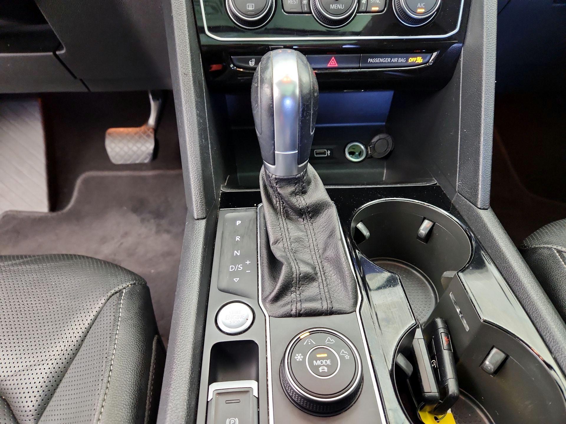Thumbnail: 2019 Volkswagen Atlas - 17