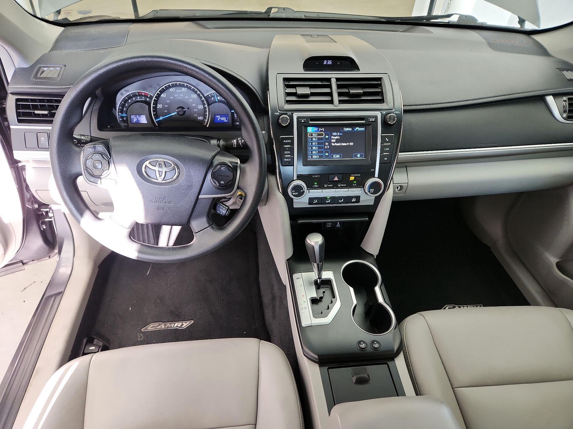 Thumbnail: 2014 Toyota Camry - 9