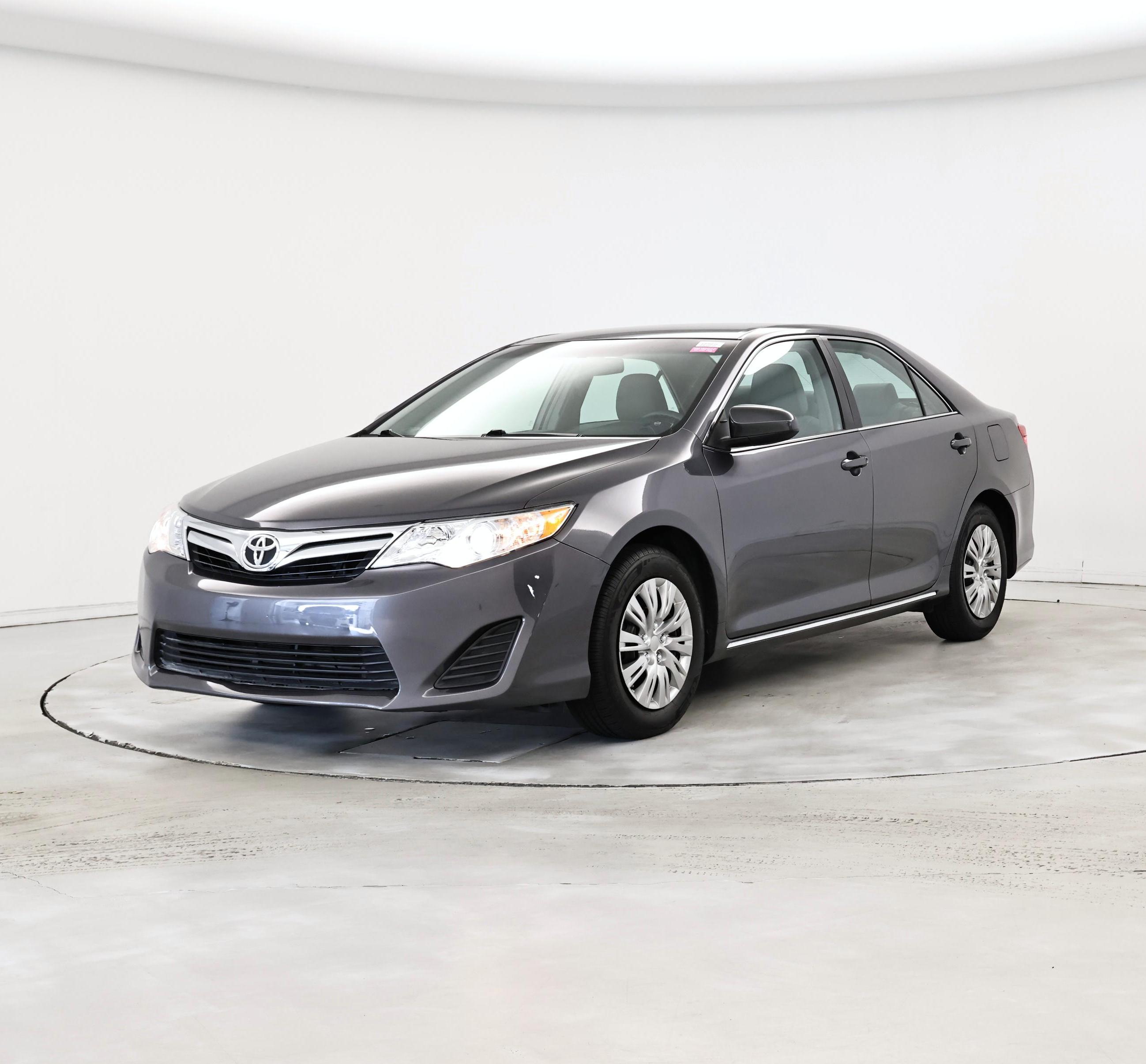 Thumbnail: 2014 Toyota Camry - 4