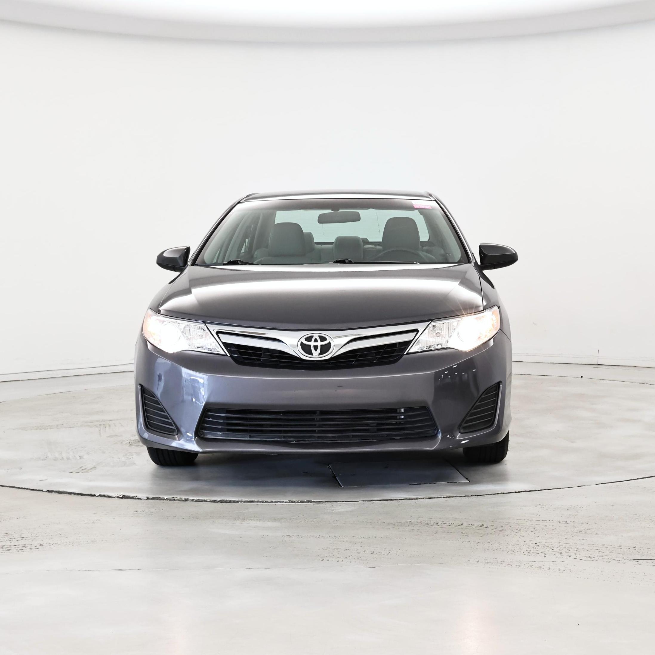 Thumbnail: 2014 Toyota Camry - 5