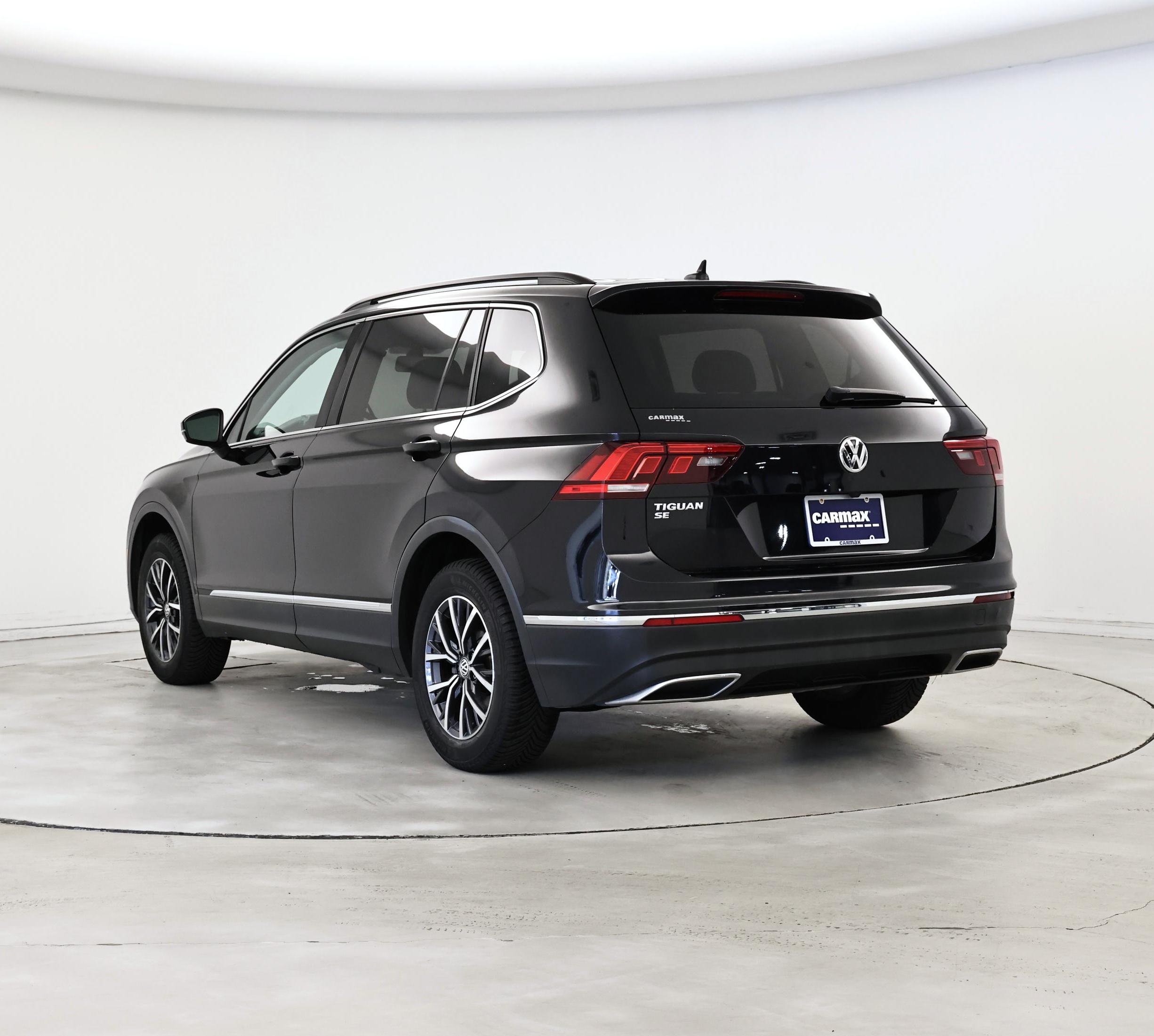 Thumbnail: 2020 Volkswagen Tiguan - 2