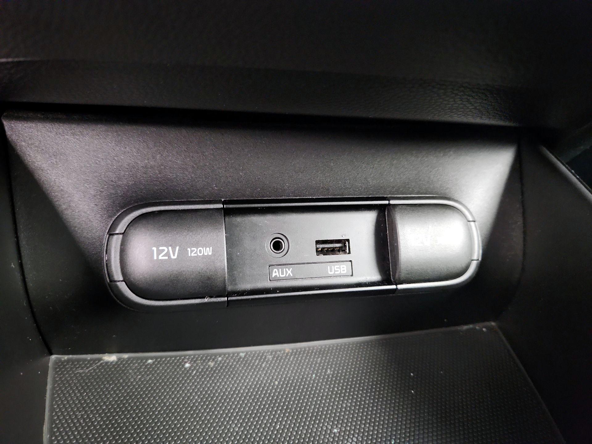 Thumbnail: 2014 Kia Soul - 17