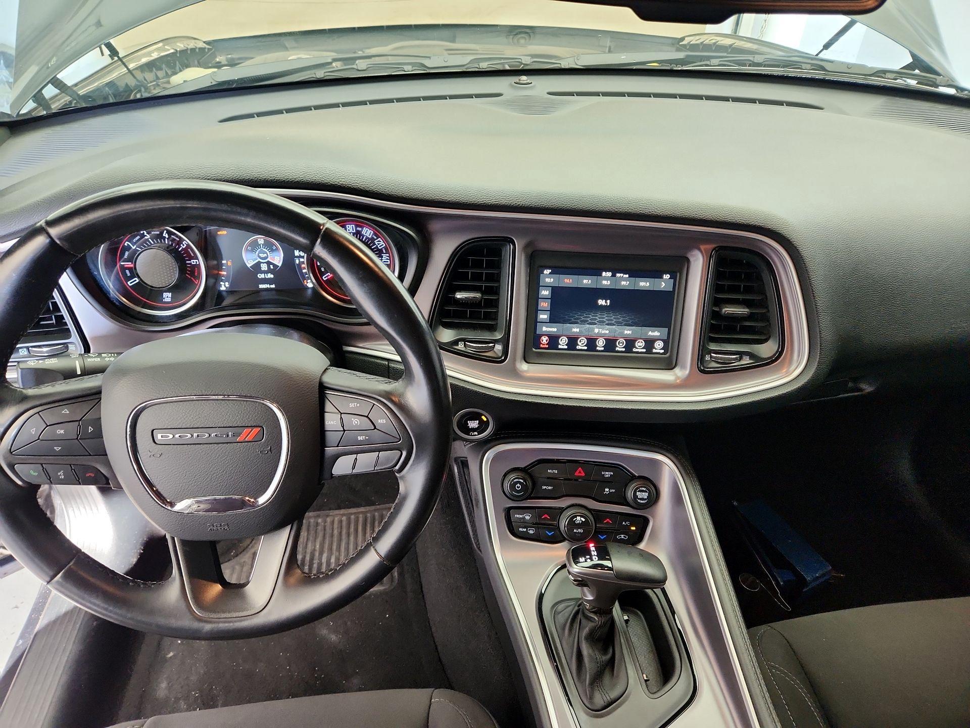 Thumbnail: 2019 Dodge Challenger - 9