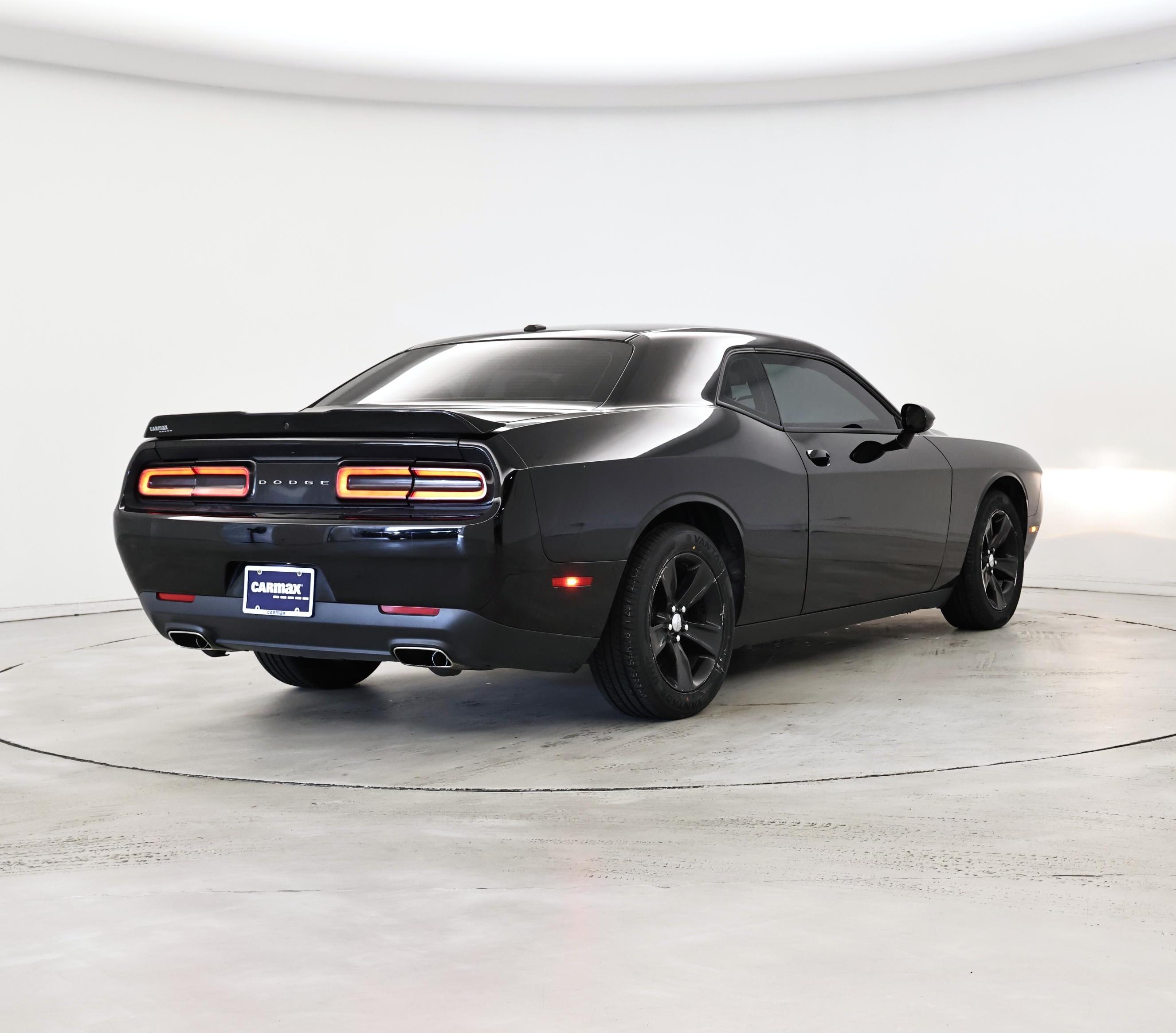 Thumbnail: 2019 Dodge Challenger - 8