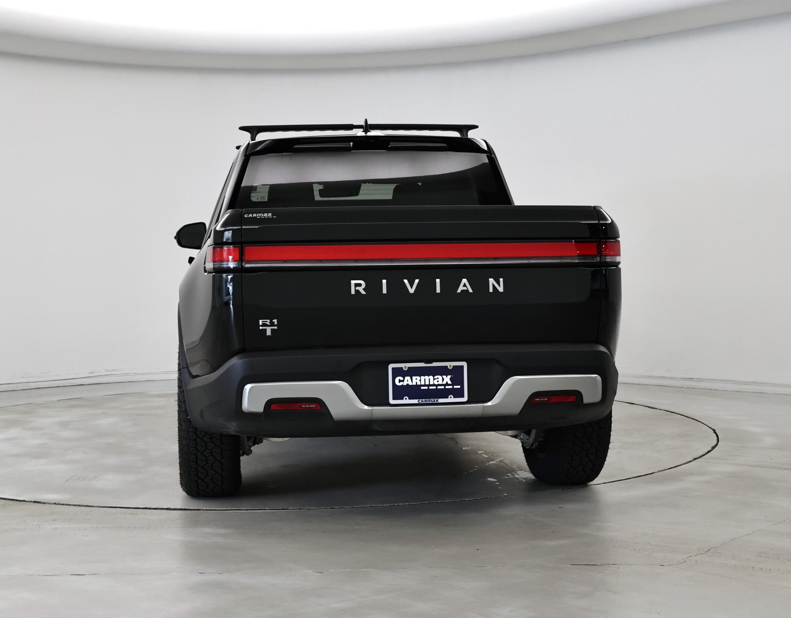 Thumbnail: 2025 Rivian R1T - 6