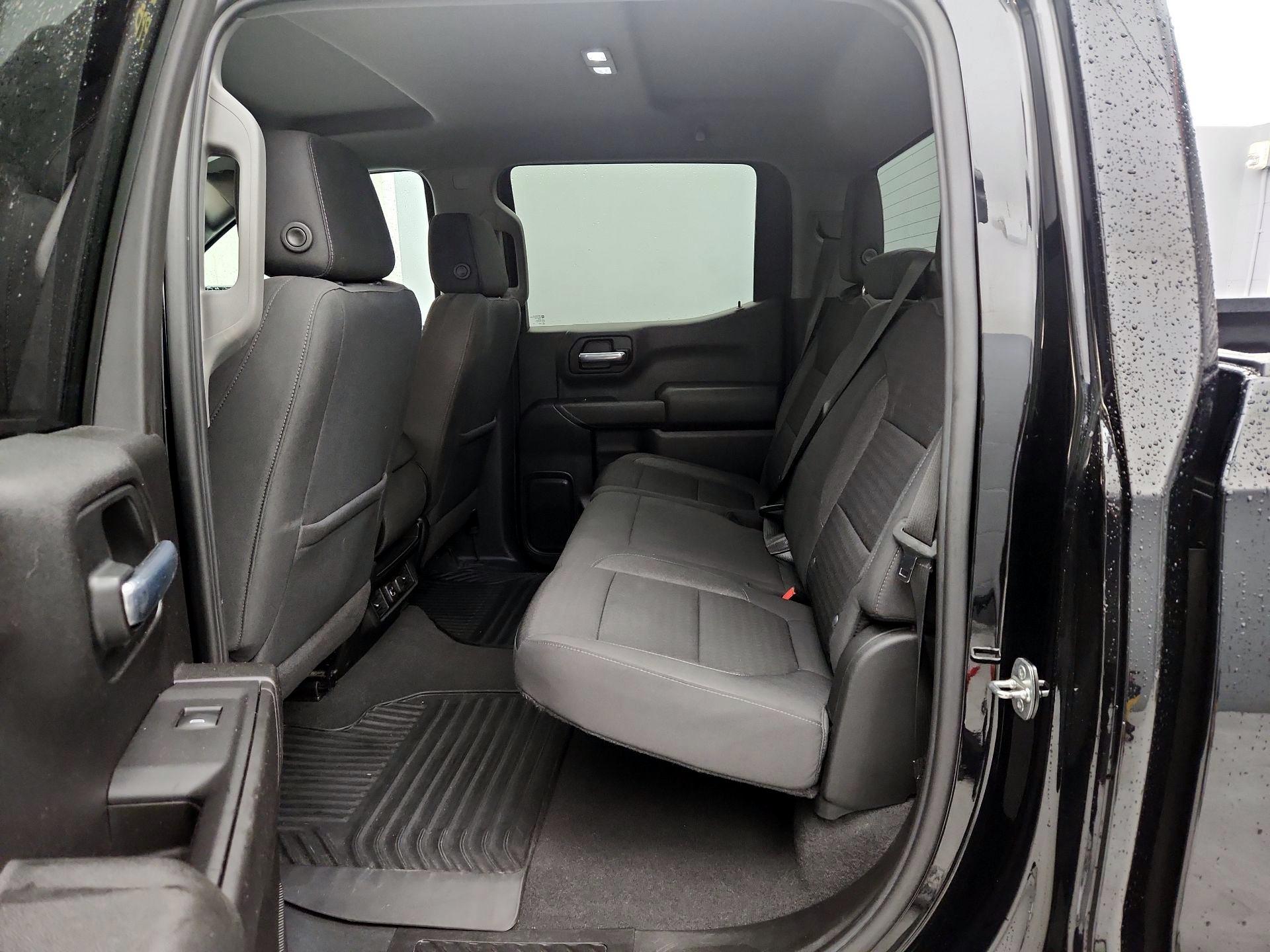 Thumbnail: 2021 Chevrolet Silverado 1500 - 19