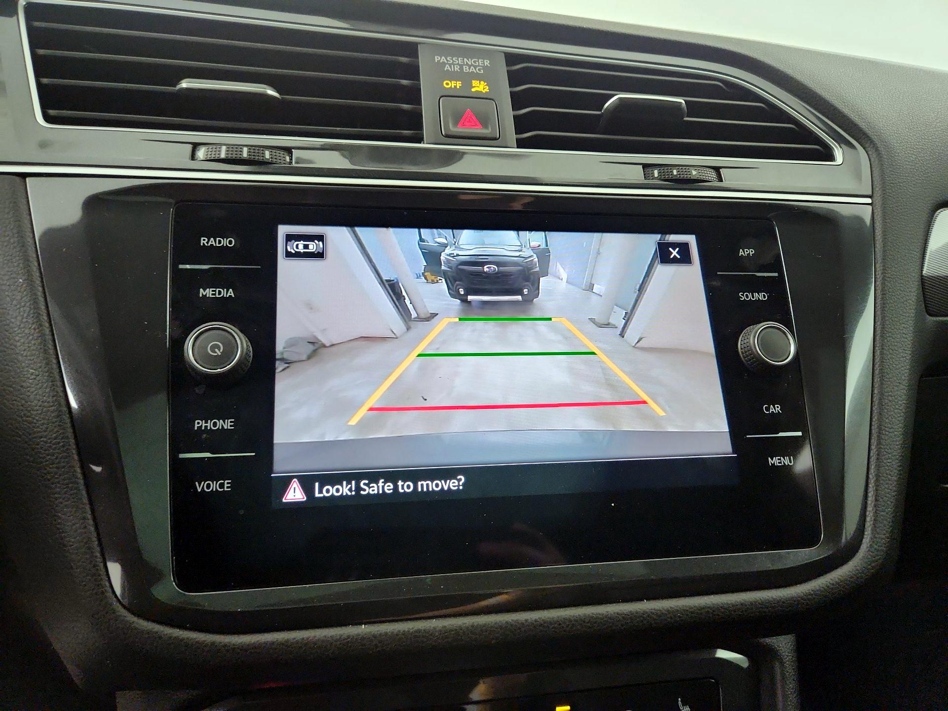 Thumbnail: 2024 Volkswagen Tiguan - 14