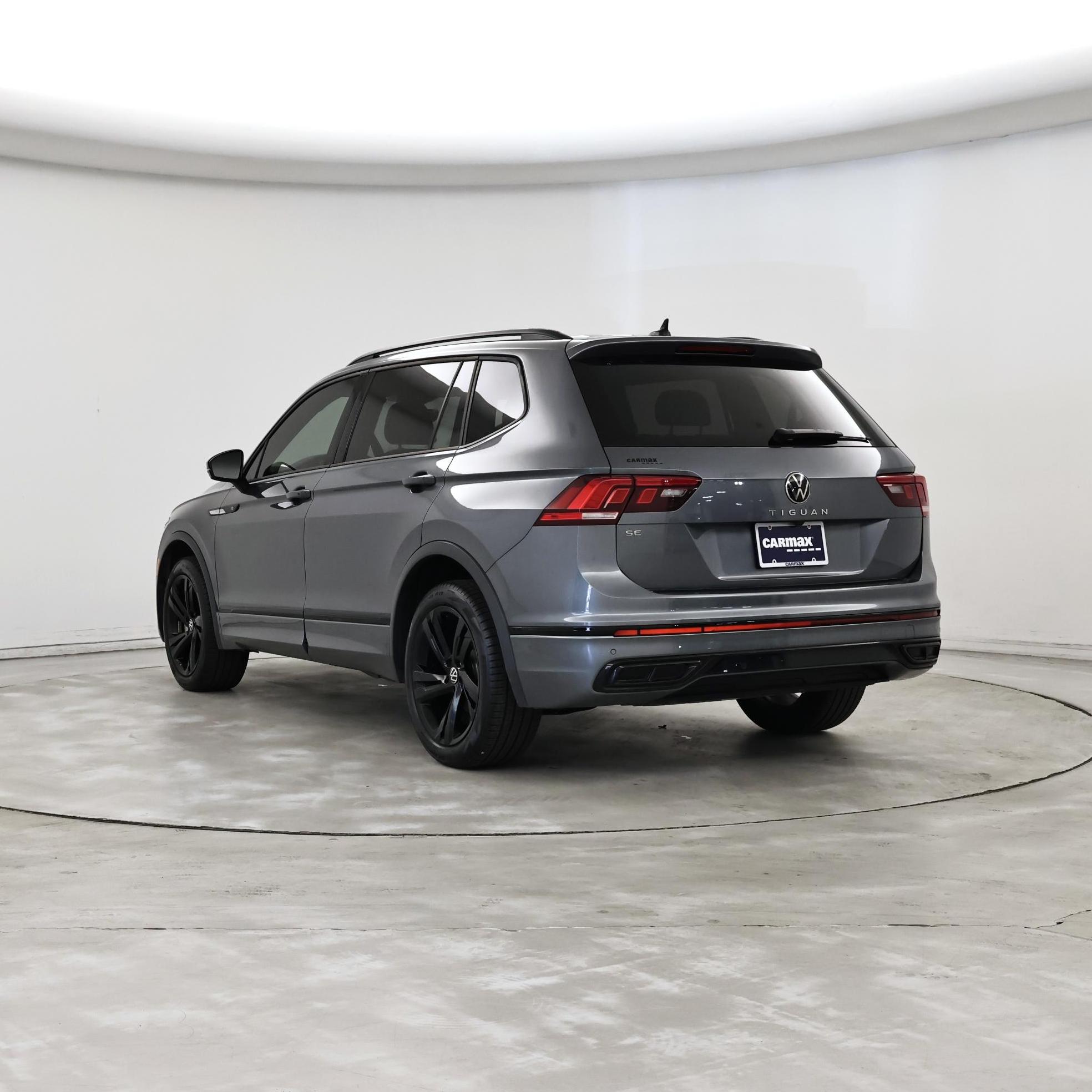 Thumbnail: 2024 Volkswagen Tiguan - 2