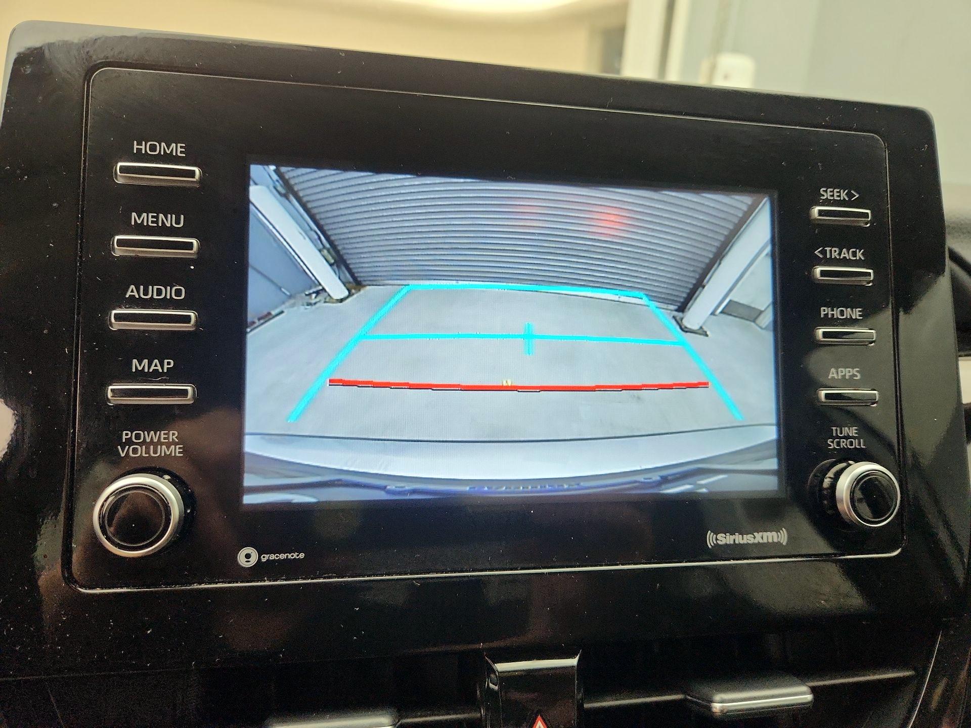 Thumbnail: 2022 Toyota Camry - 15