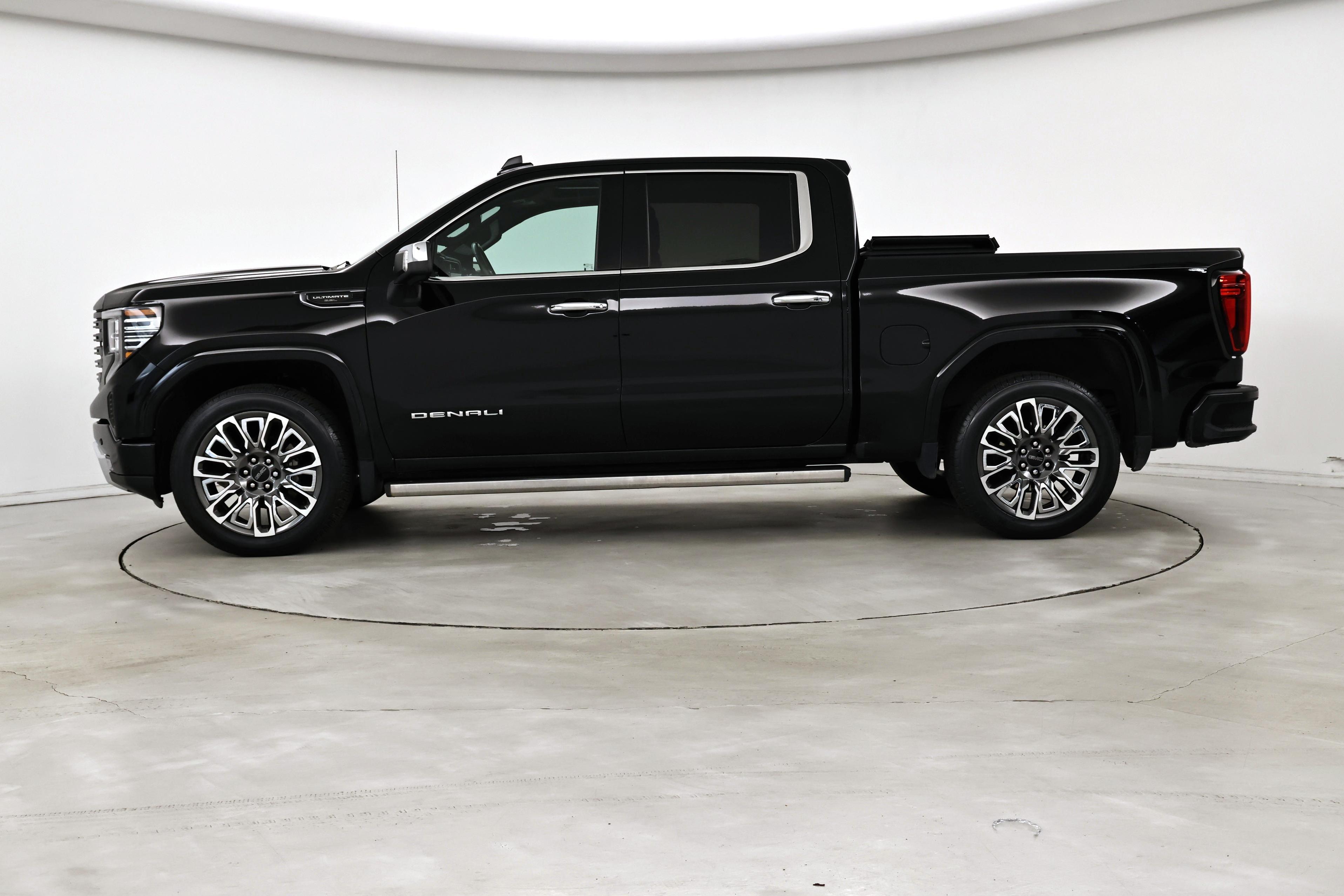 Thumbnail: 2023 GMC Sierra 1500 - 3
