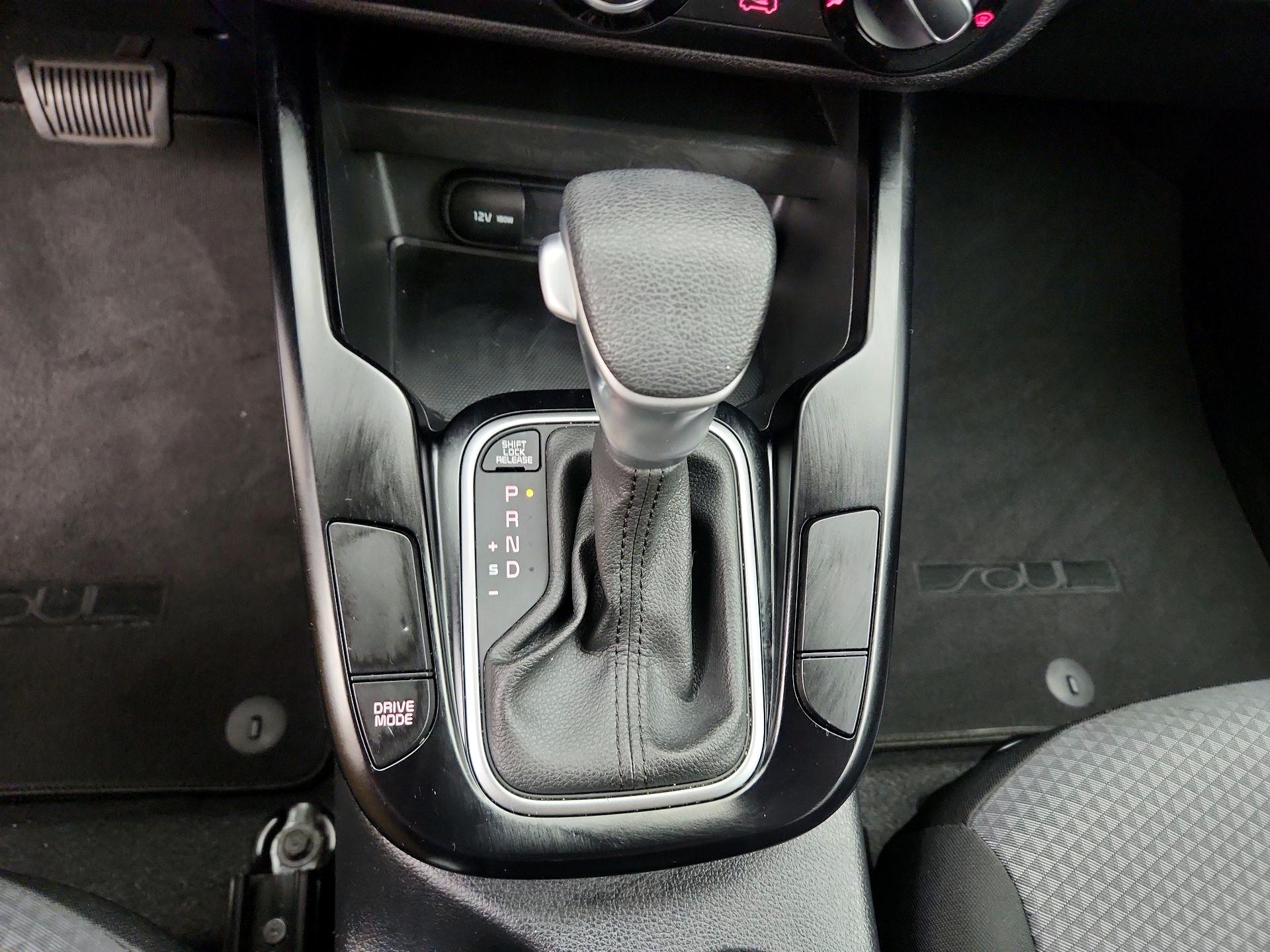 Thumbnail: 2020 Kia Soul - 17