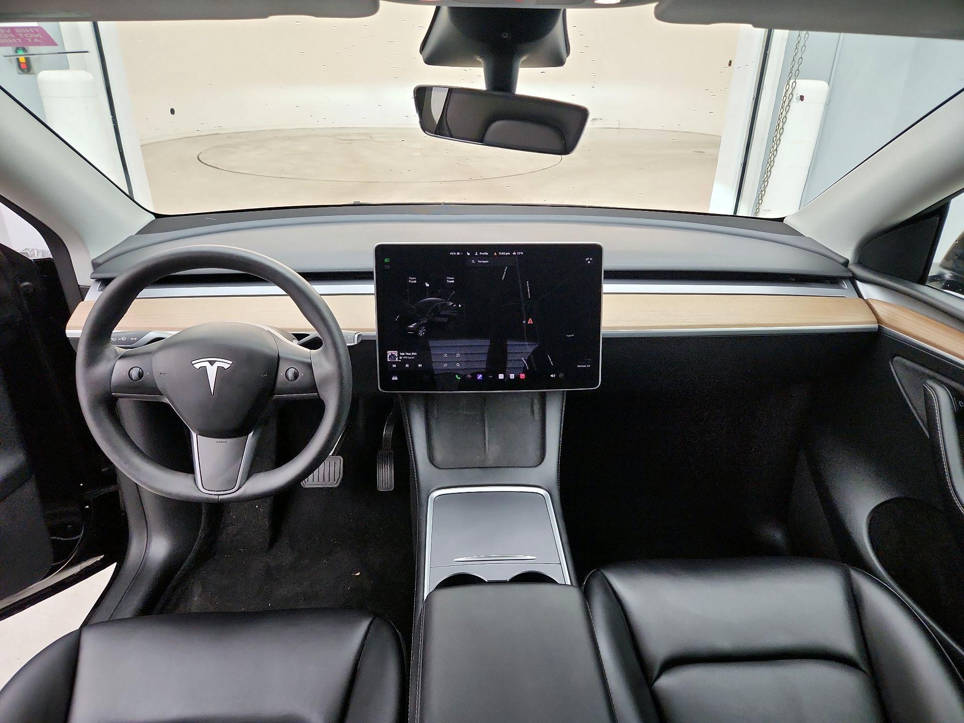 Thumbnail: 2023 Tesla Model Y - 9