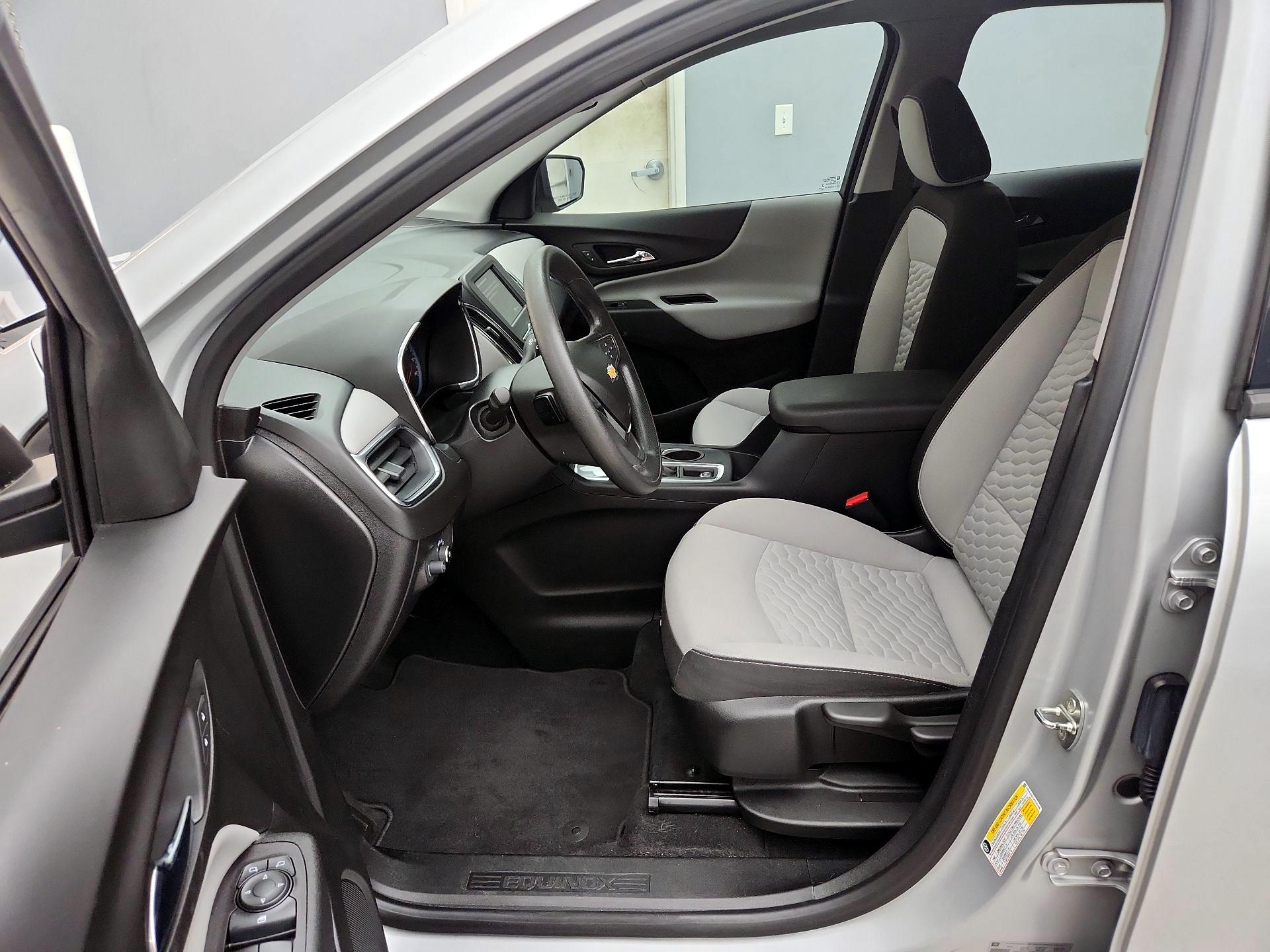 Thumbnail: 2019 Chevrolet Equinox - 11