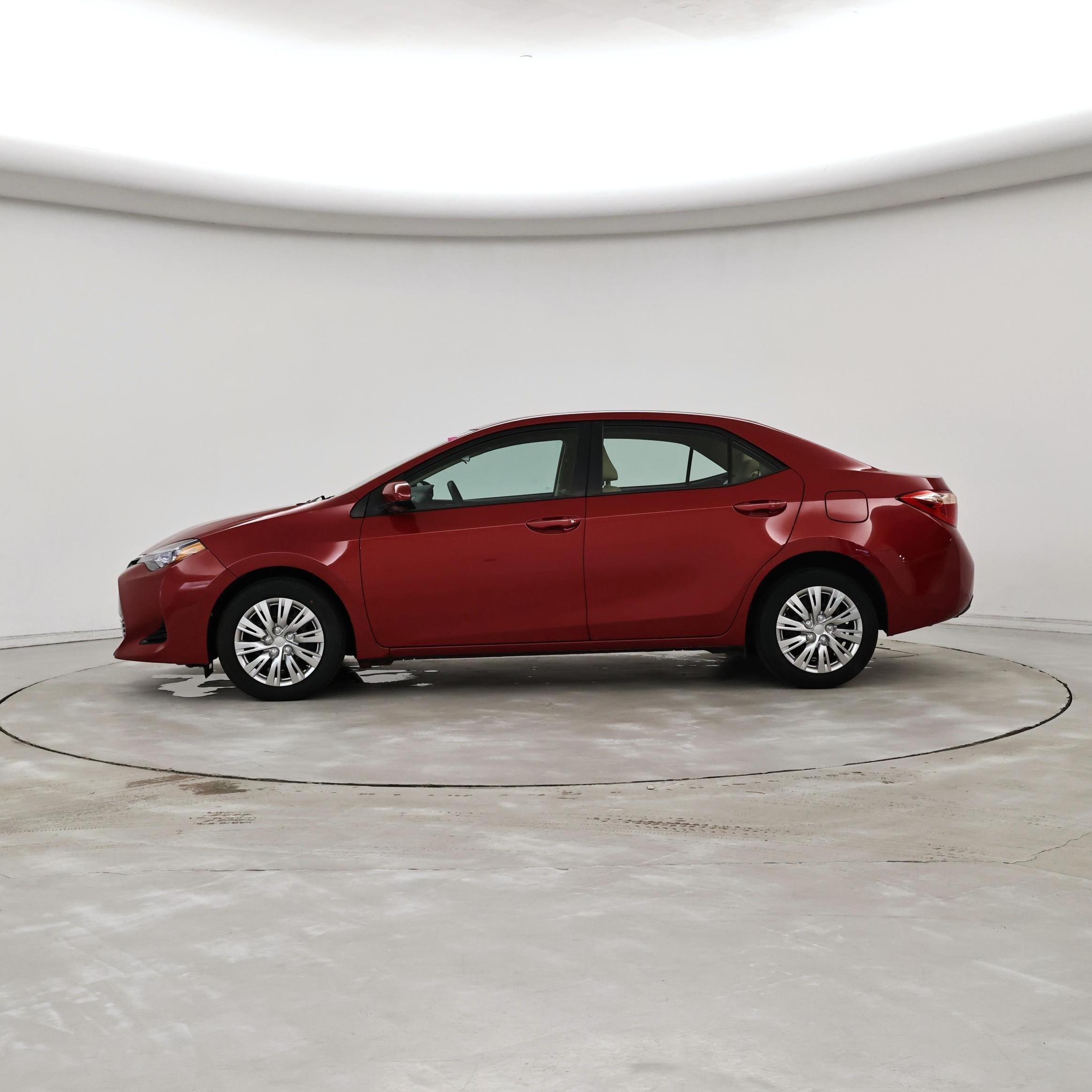 Thumbnail: 2018 Toyota Corolla - 3