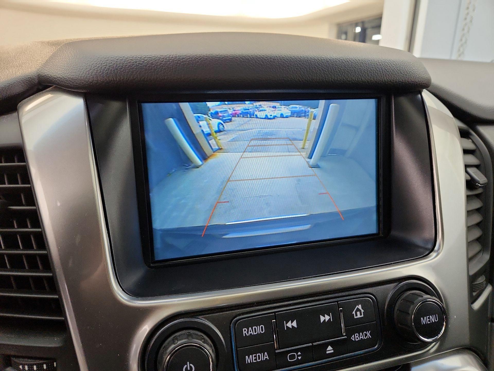 Thumbnail: 2019 Chevrolet Suburban - 14